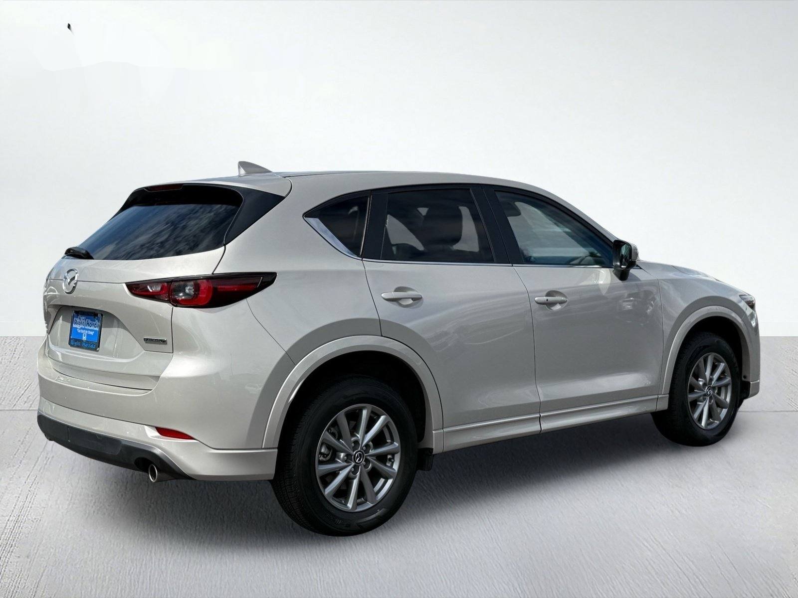 2025 Mazda CX-5 2.5 S Preferred Package — photo 7 thumbnail