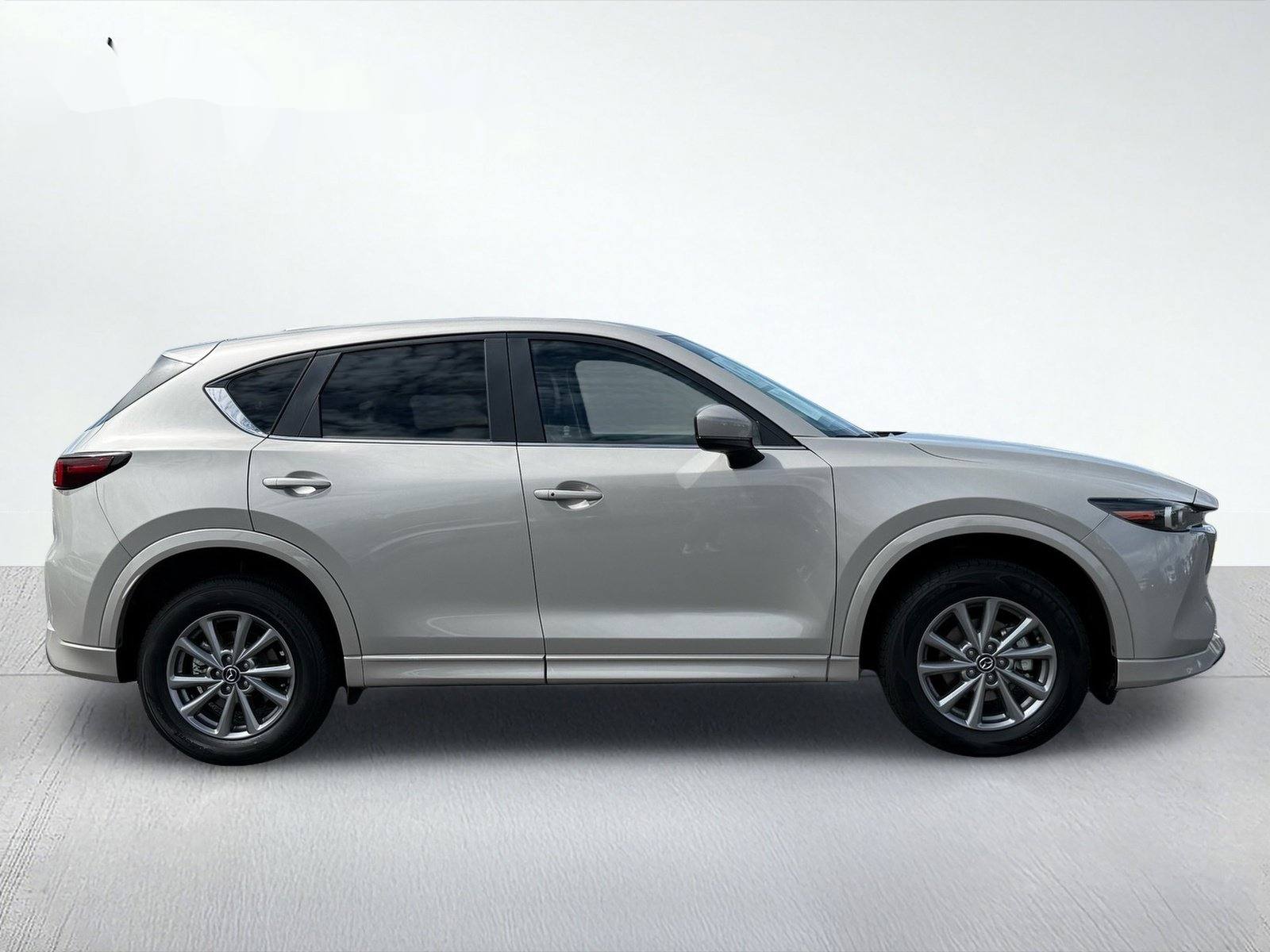 2025 Mazda CX-5 2.5 S Preferred Package — photo 8 thumbnail
