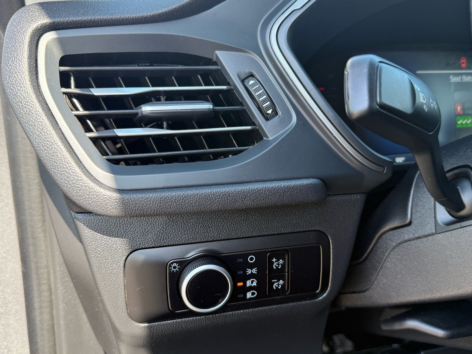 2025 Ford Escape Active — photo 14 thumbnail