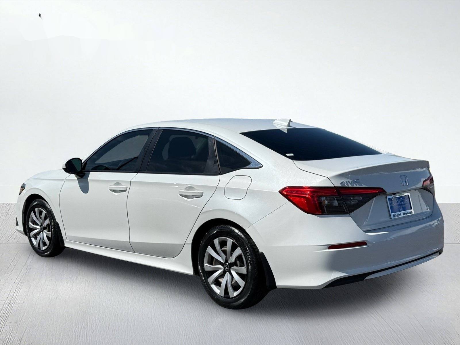 2023 Honda Civic LX — photo 4 thumbnail