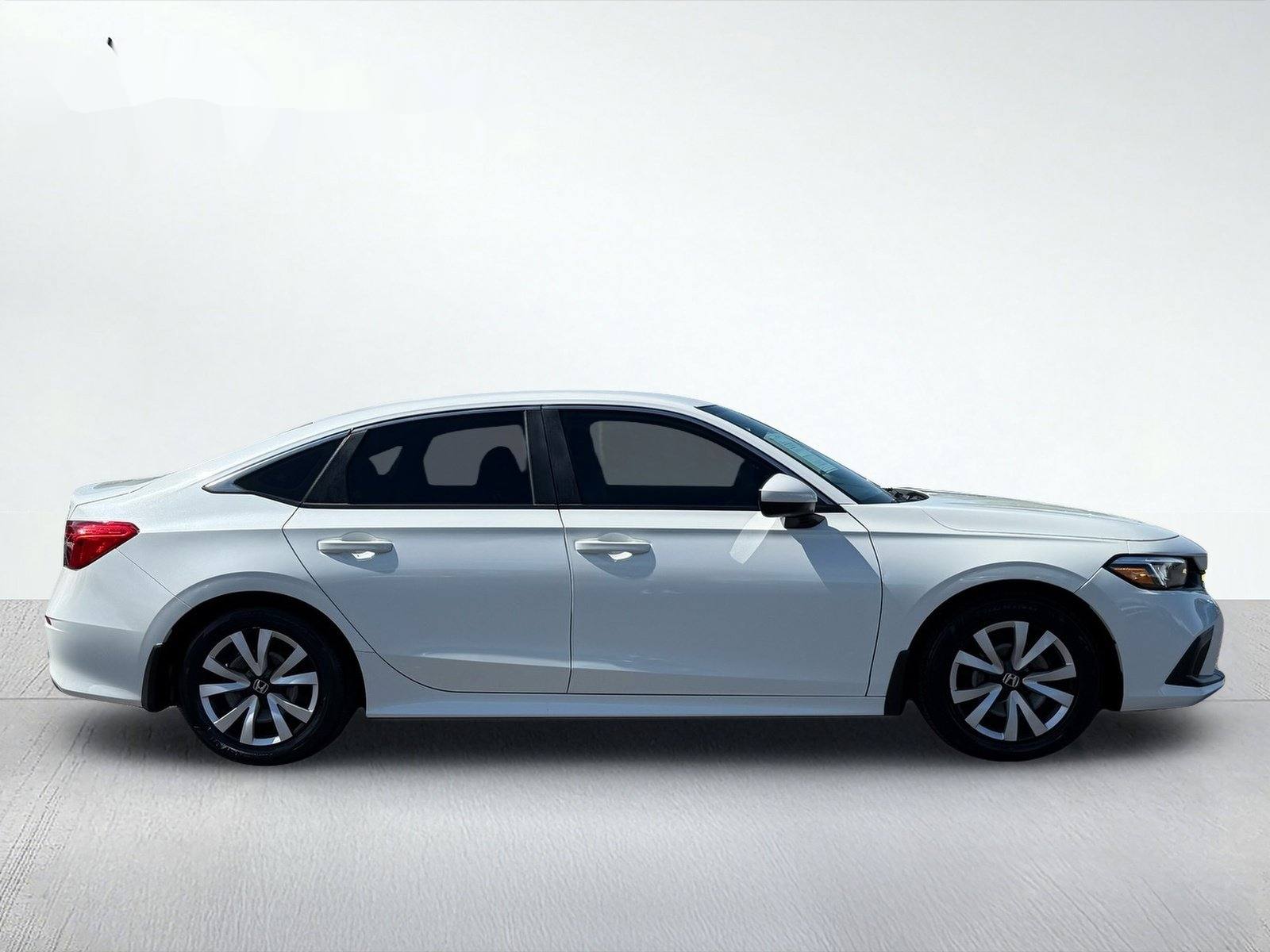 2023 Honda Civic LX — photo 8 thumbnail