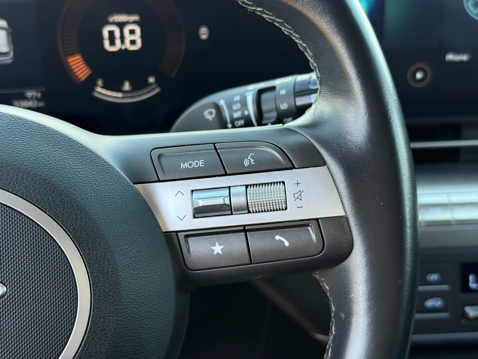 2025 Hyundai Kona SEL — photo 17 thumbnail