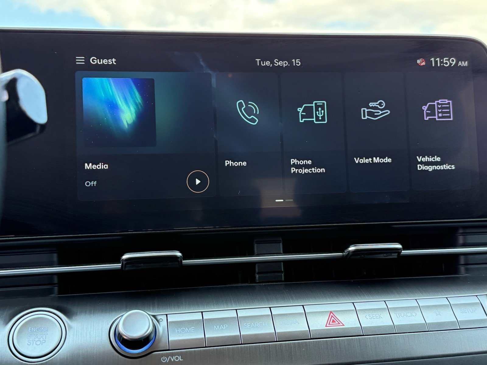 2025 Hyundai Kona SEL — photo 21 thumbnail