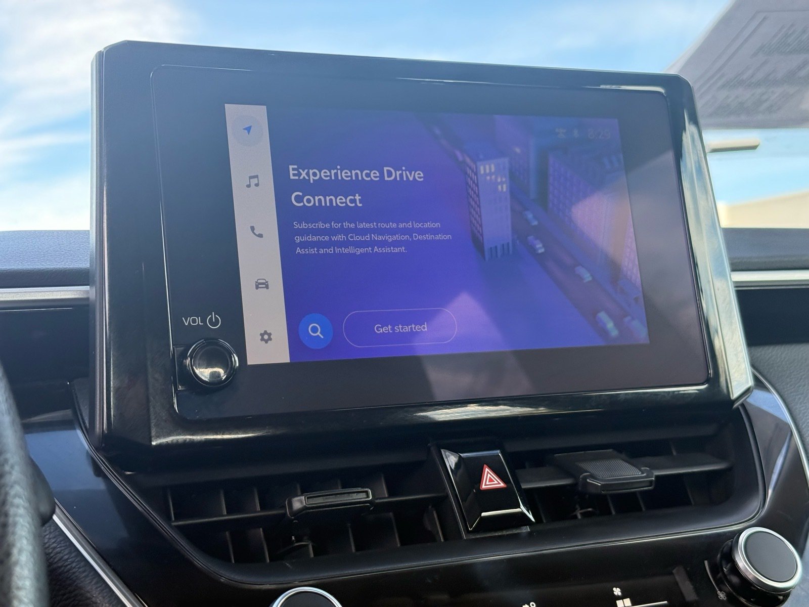 2025 Toyota Corolla LE — photo 20 thumbnail