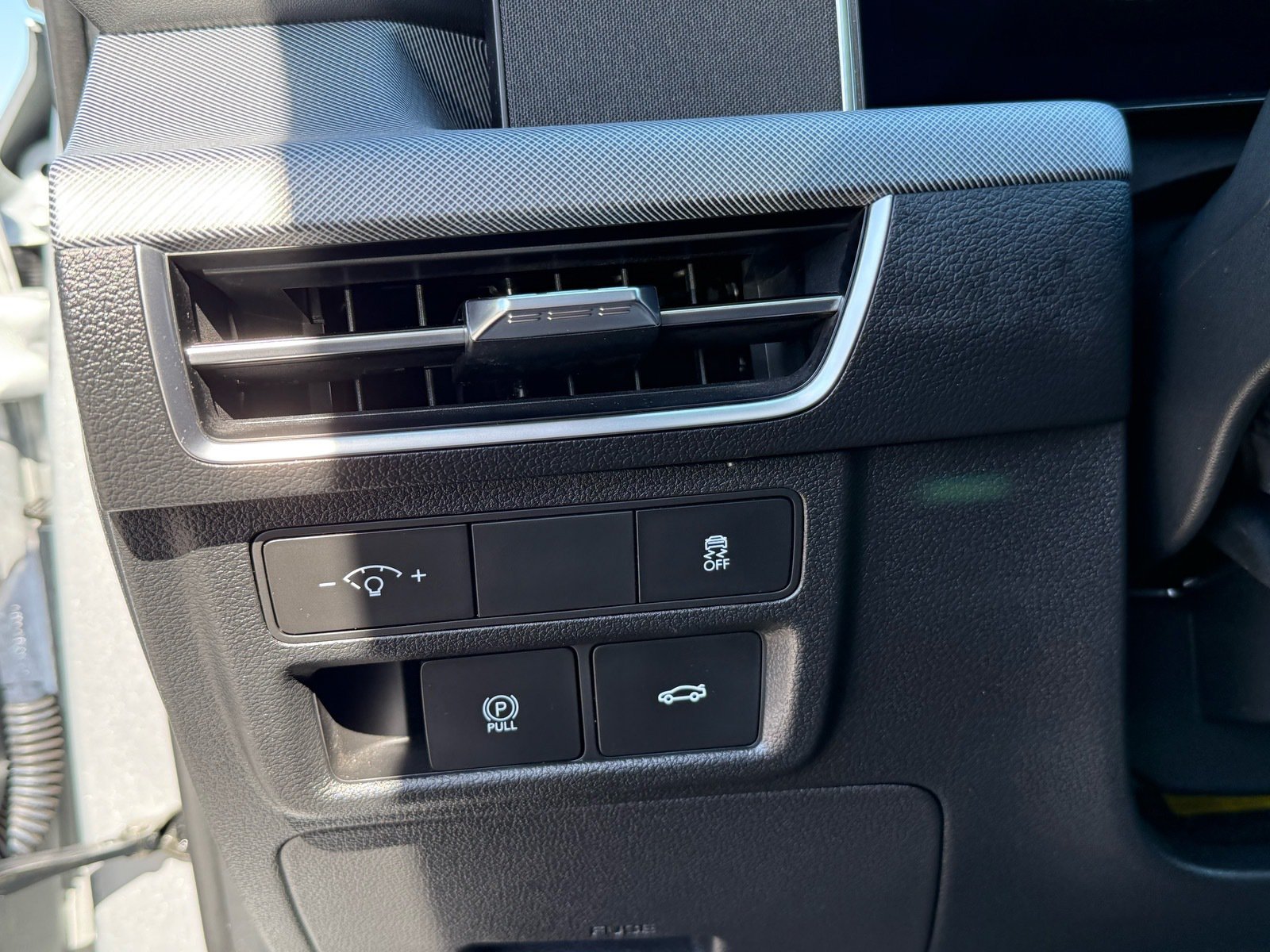 2025 Hyundai Sonata SEL — photo 14 thumbnail