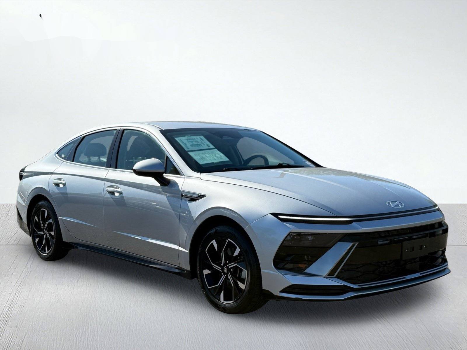 2025 Hyundai Sonata SEL — photo 9 thumbnail