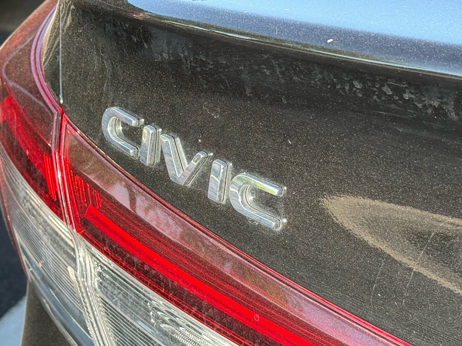 2025 Honda Civic LX — photo 11 thumbnail
