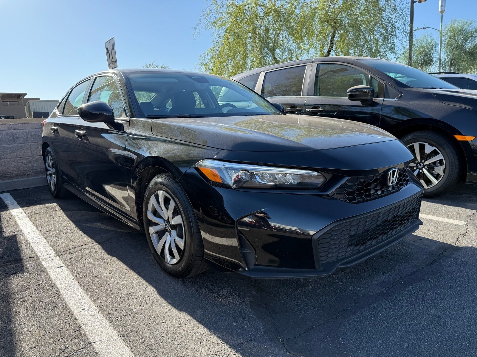 2025 Honda Civic LX — photo 5 thumbnail