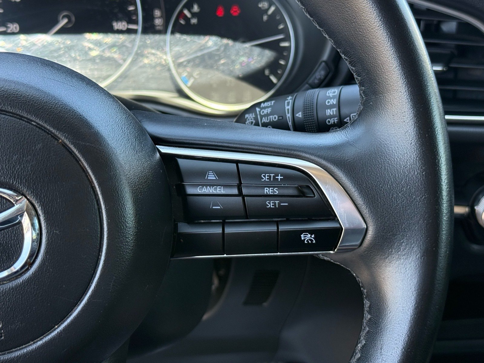 2025 Mazda CX-30 2.5 S Carbon Edition — photo 17 thumbnail