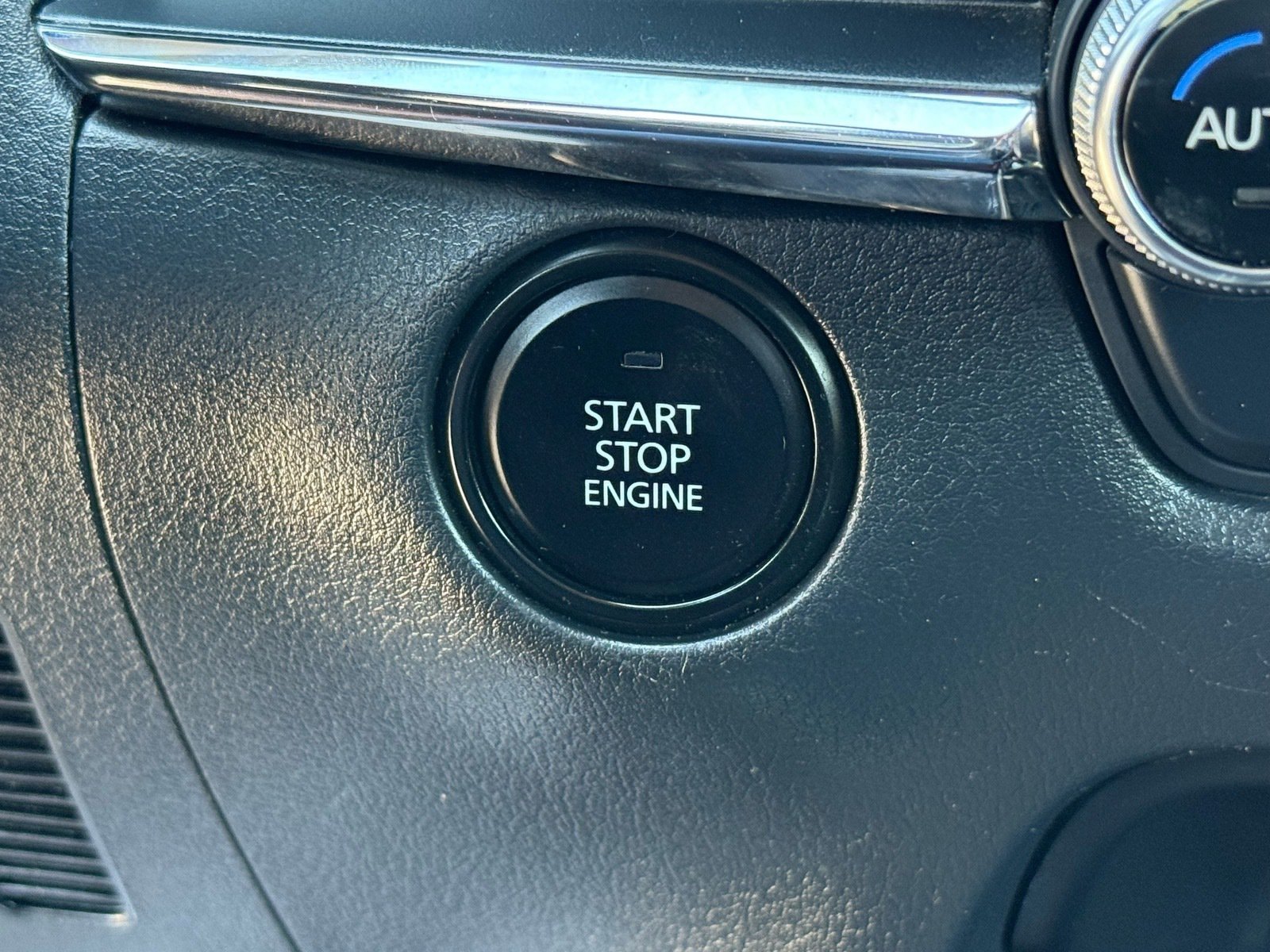 2025 Mazda CX-30 2.5 S Carbon Edition — photo 24 thumbnail