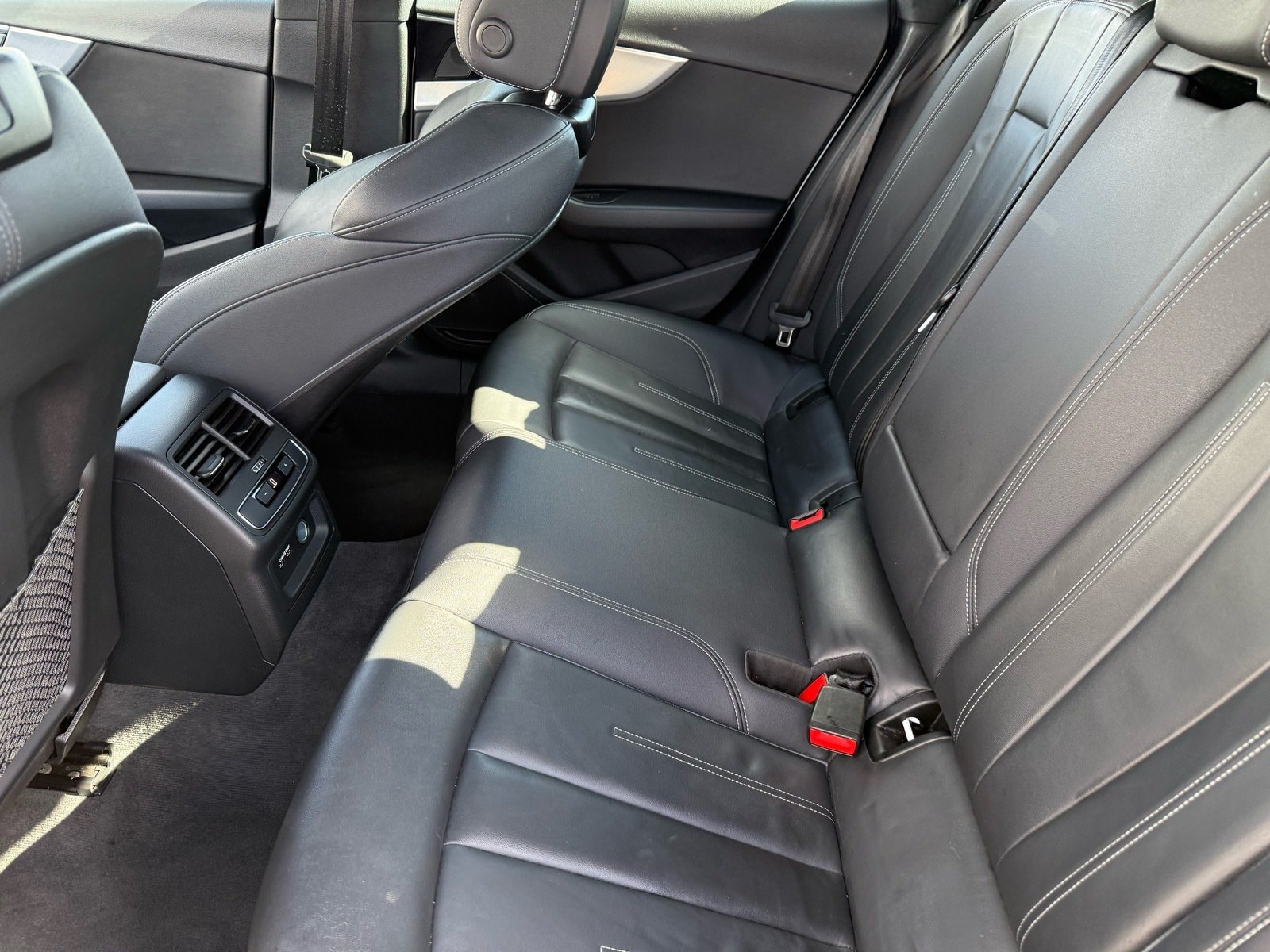 2025 Audi A5 Sportback 45 S line Premium — photo 26 thumbnail