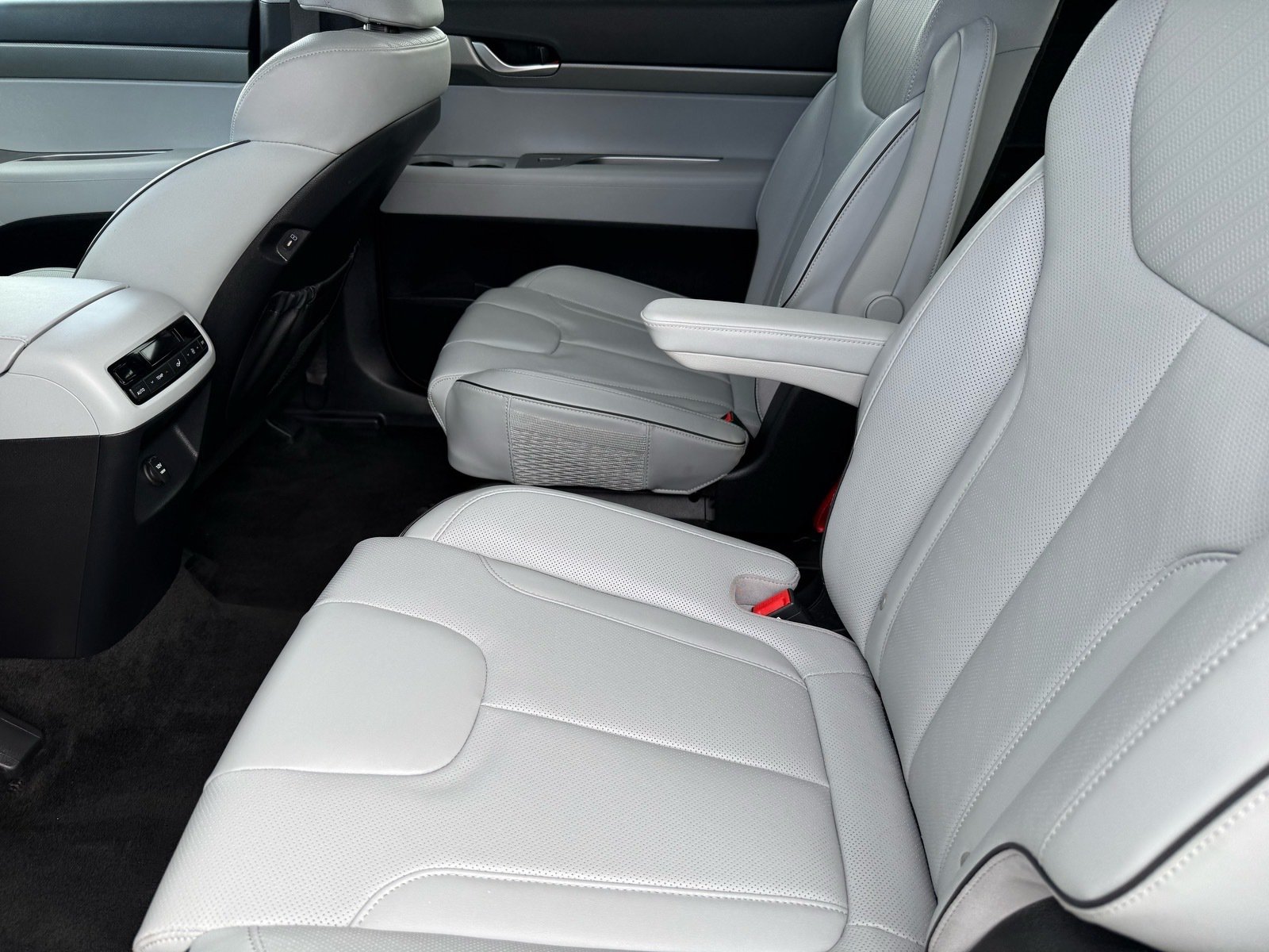 2025 Hyundai Palisade SEL — photo 26 thumbnail