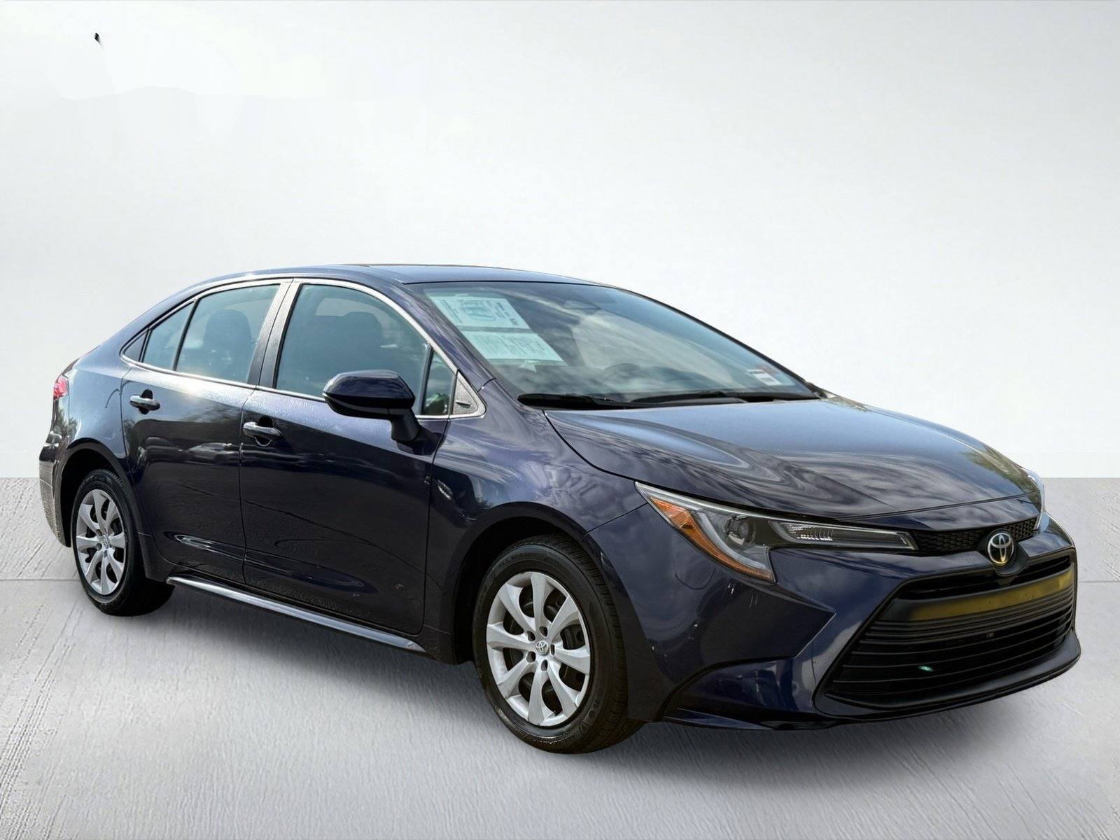 2025 Toyota Corolla LE — photo 9 thumbnail