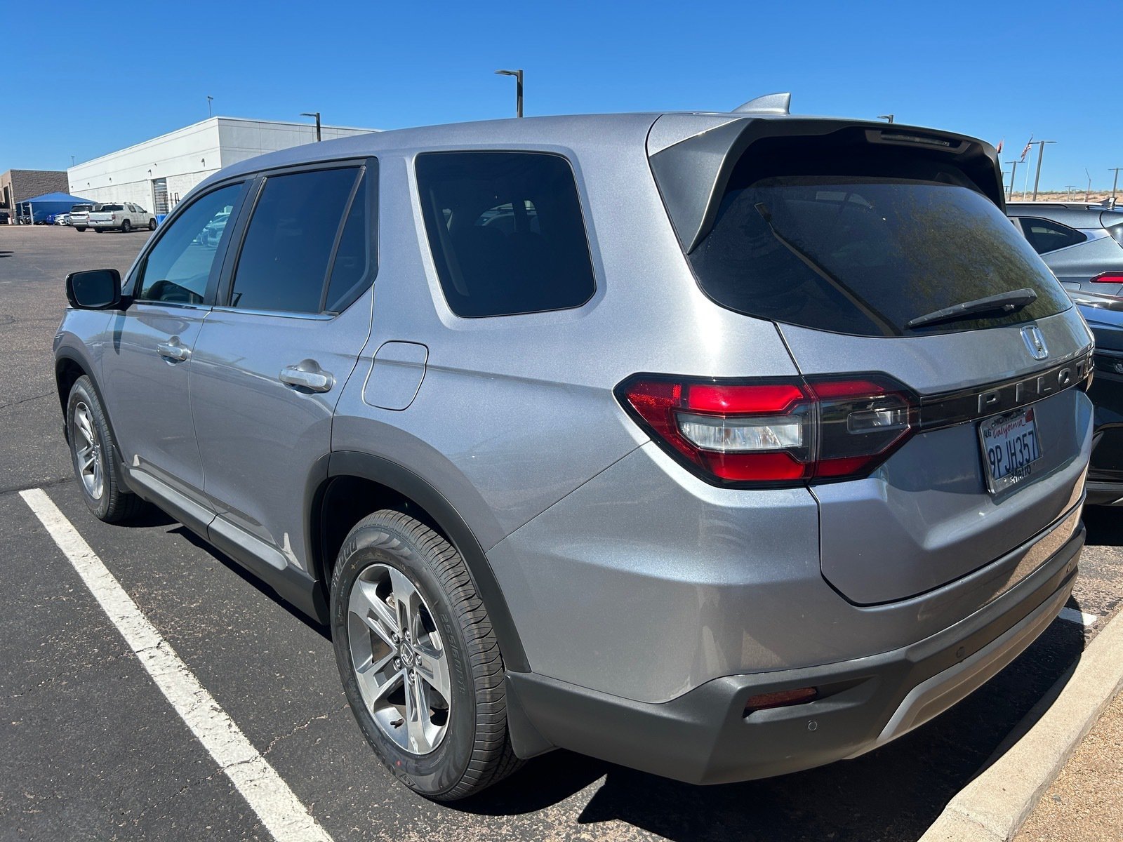2025 Honda Pilot EX-L — photo 2 thumbnail