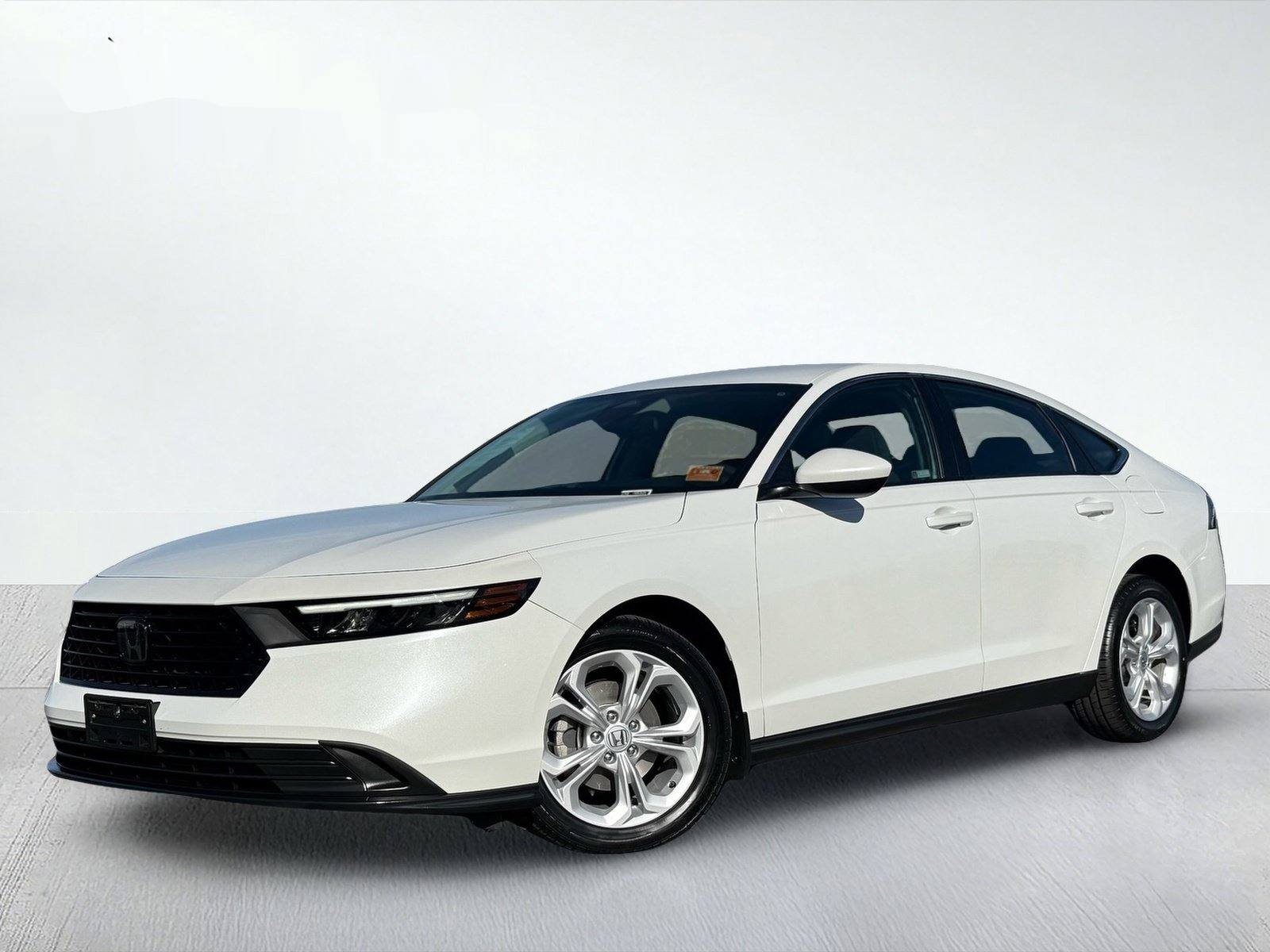 2024 Honda Accord Sedan LX — photo 2 thumbnail