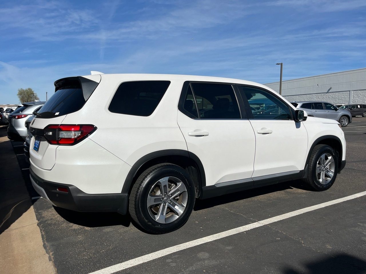 2025 Honda Pilot EX-L — photo 3 thumbnail