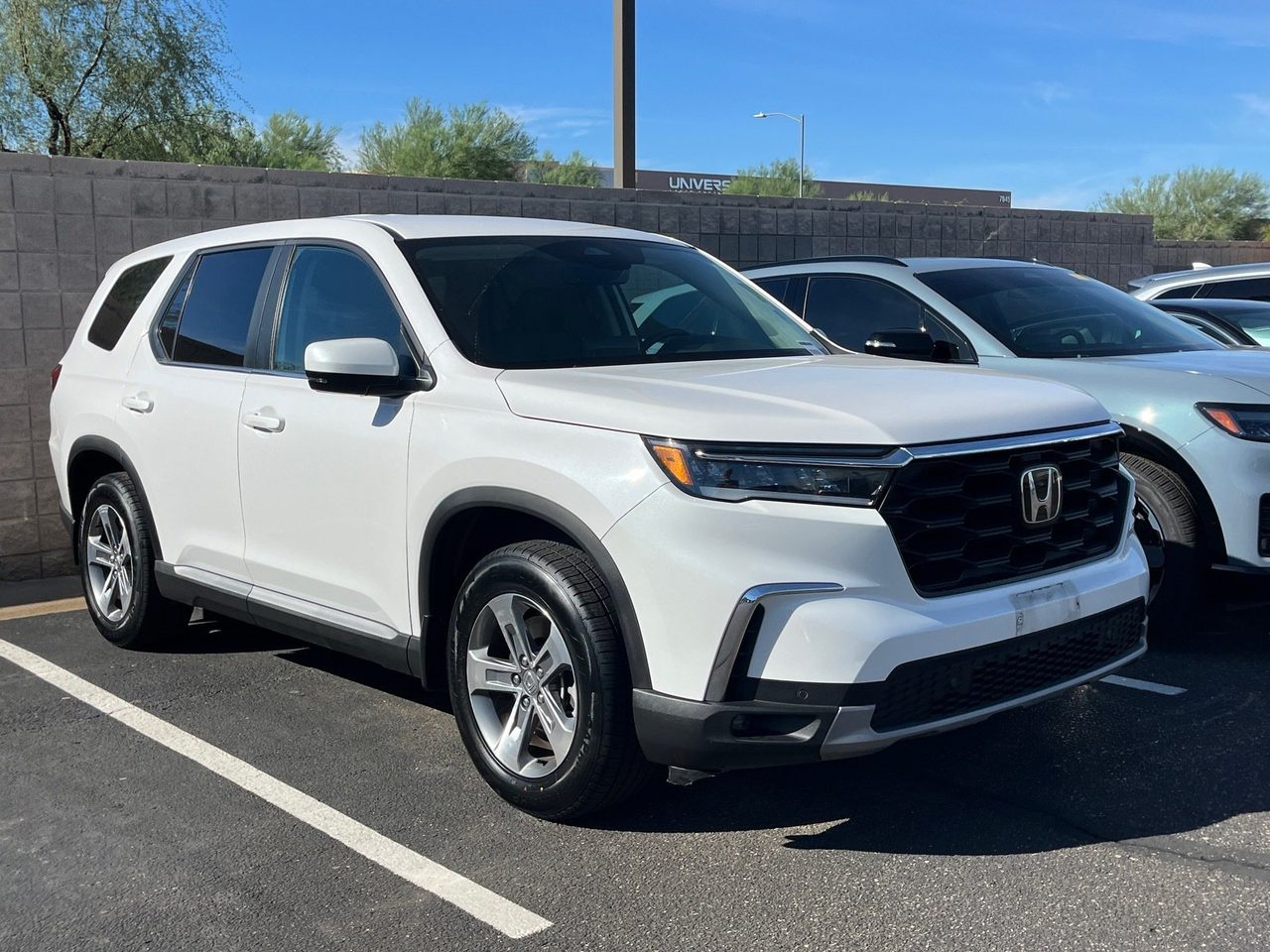 2025 Honda Pilot EX-L — photo 4 thumbnail