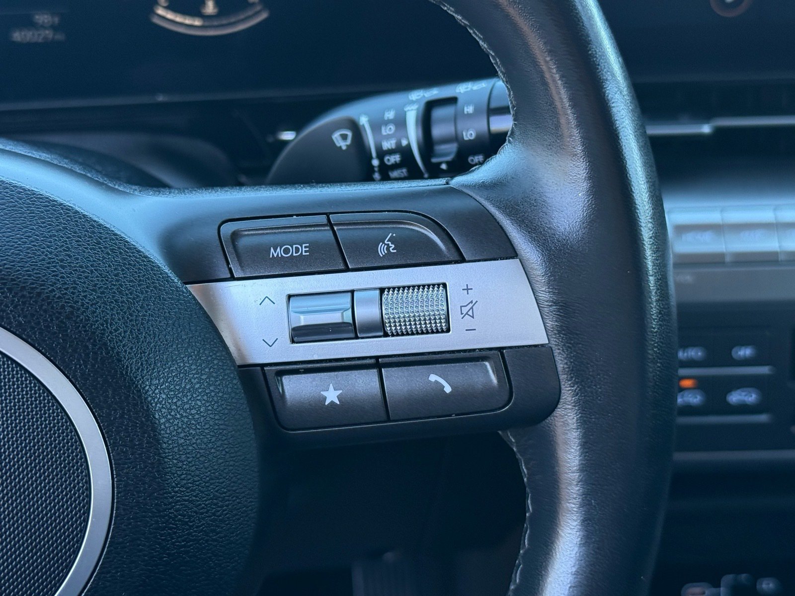 2025 Hyundai Kona SEL — photo 17 thumbnail