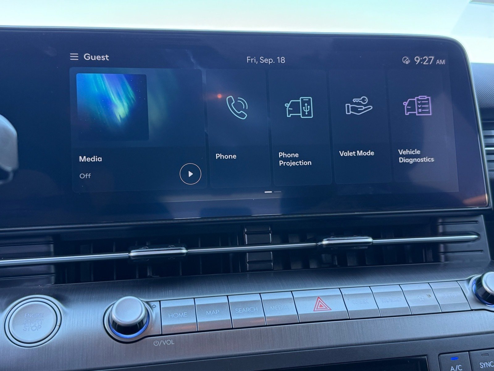 2025 Hyundai Kona SEL — photo 20 thumbnail