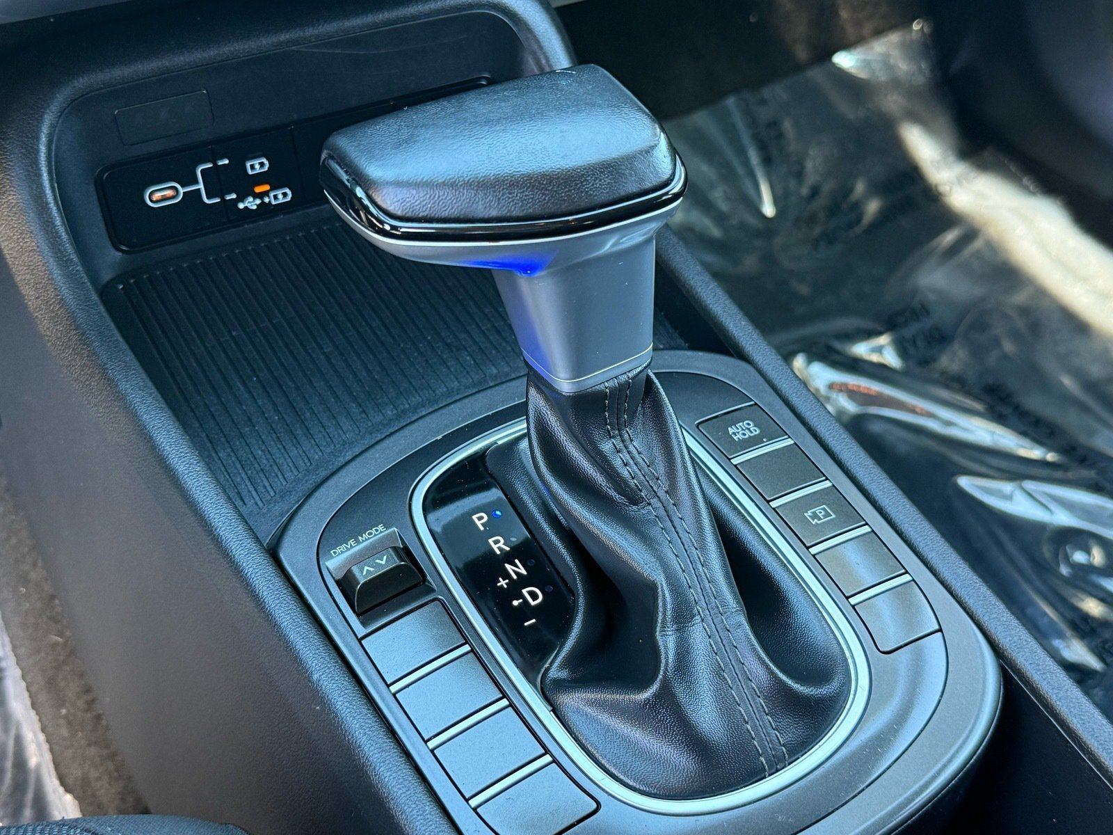 2025 Hyundai Kona SEL — photo 24 thumbnail