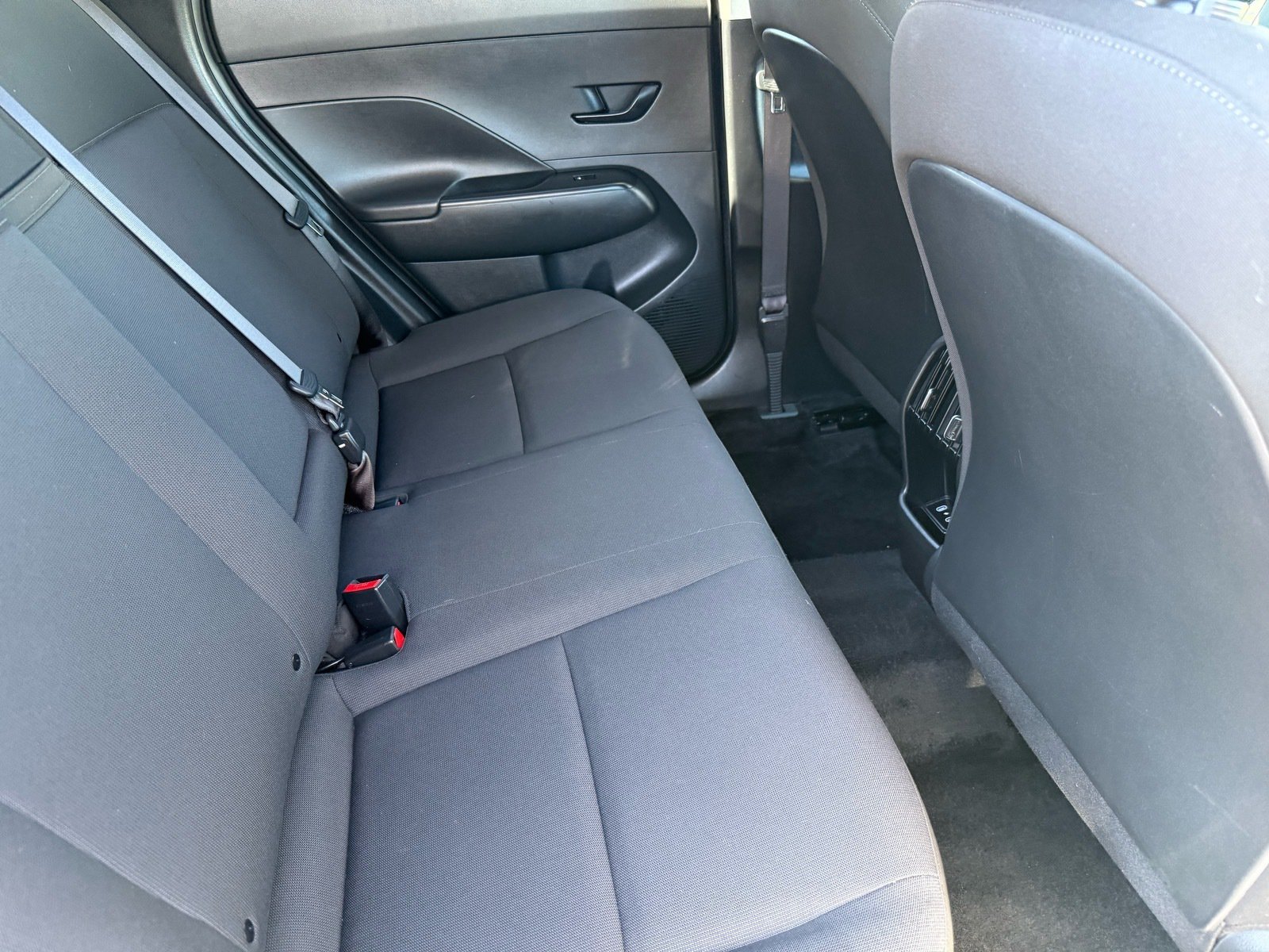2025 Hyundai Kona SEL — photo 27 thumbnail