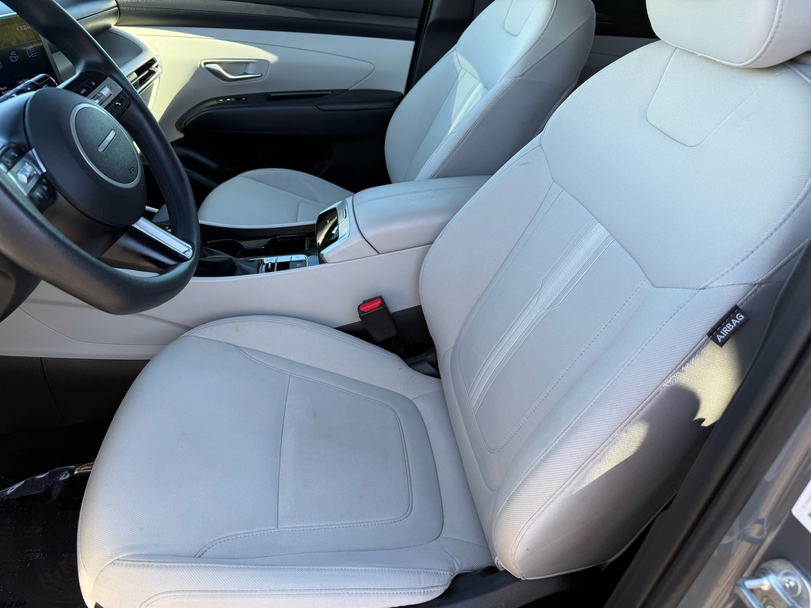 2025 Hyundai Tucson SEL — photo 12 thumbnail
