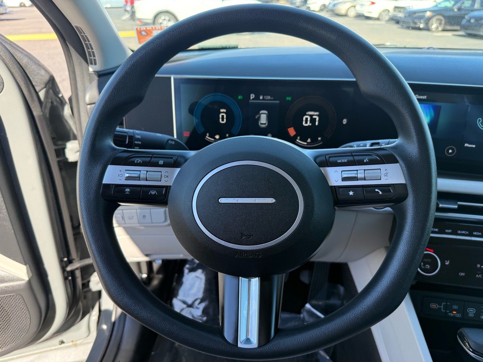 2025 Hyundai Tucson SEL — photo 15 thumbnail