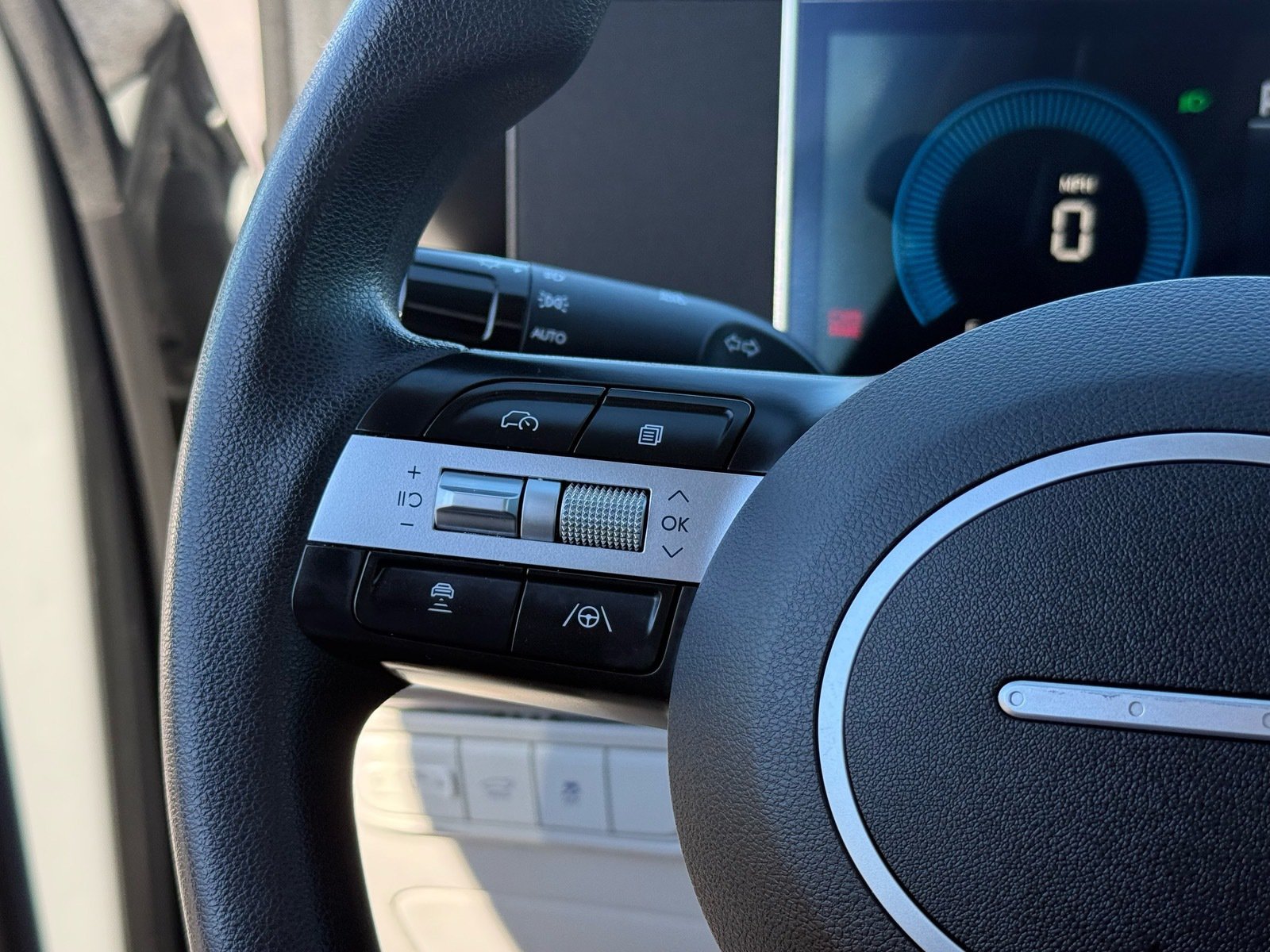 2025 Hyundai Tucson SEL — photo 16 thumbnail