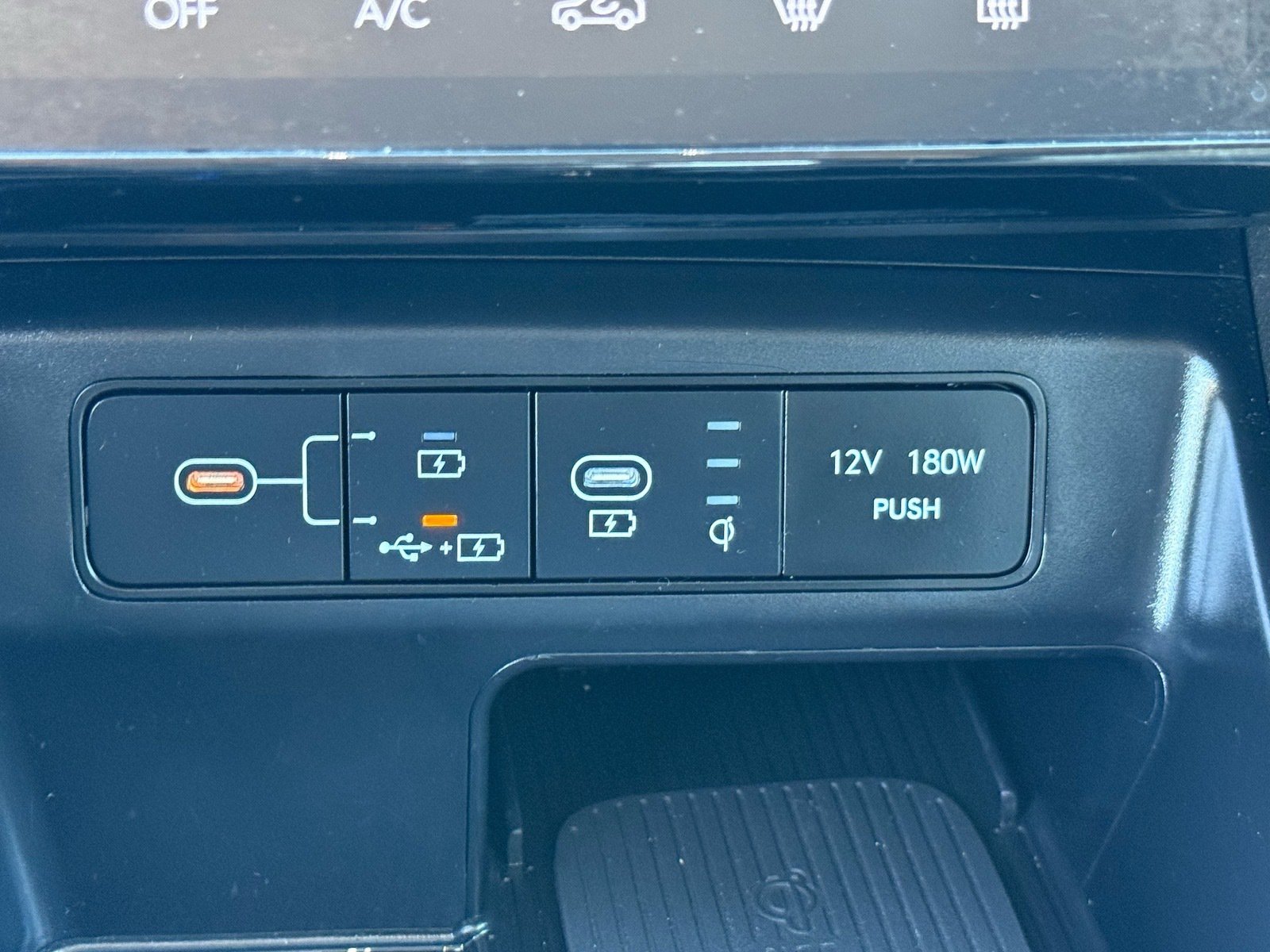 2025 Hyundai Tucson SEL — photo 23 thumbnail