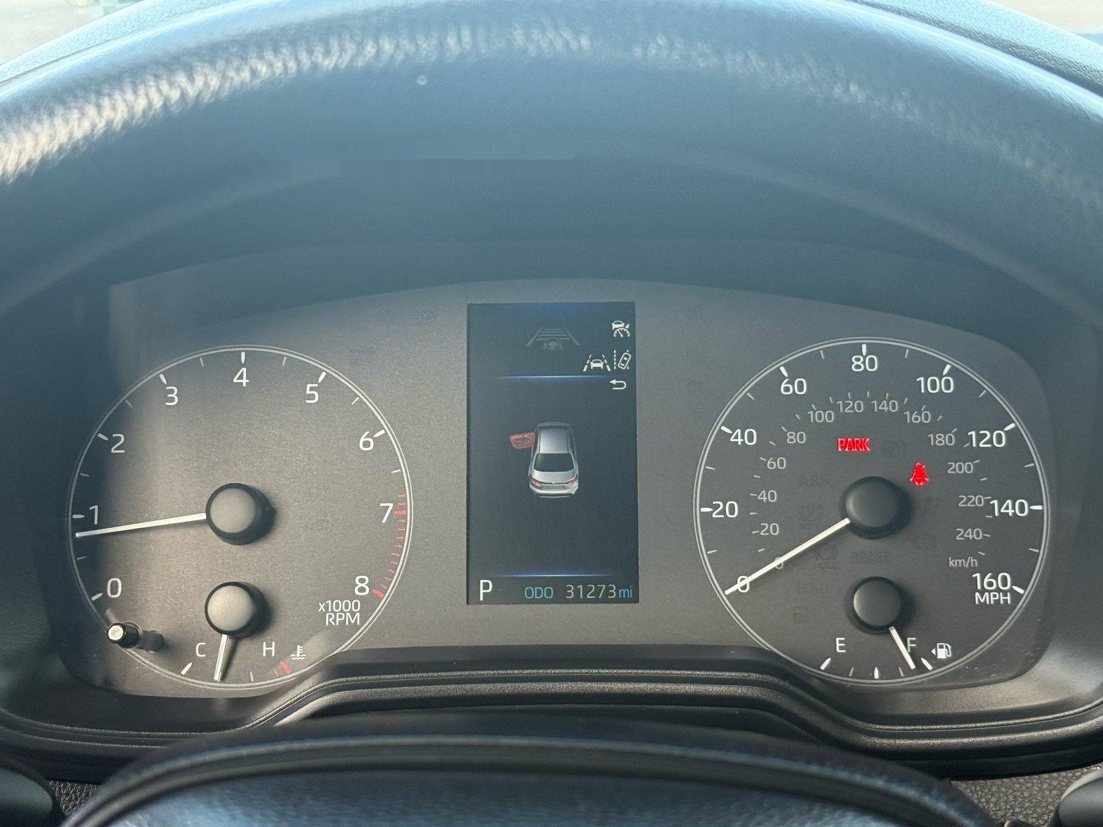 2025 Toyota Corolla LE — photo 18 thumbnail