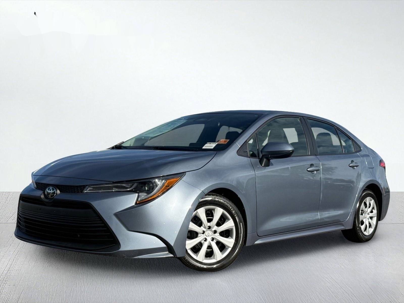 2025 Toyota Corolla LE — photo 2 thumbnail