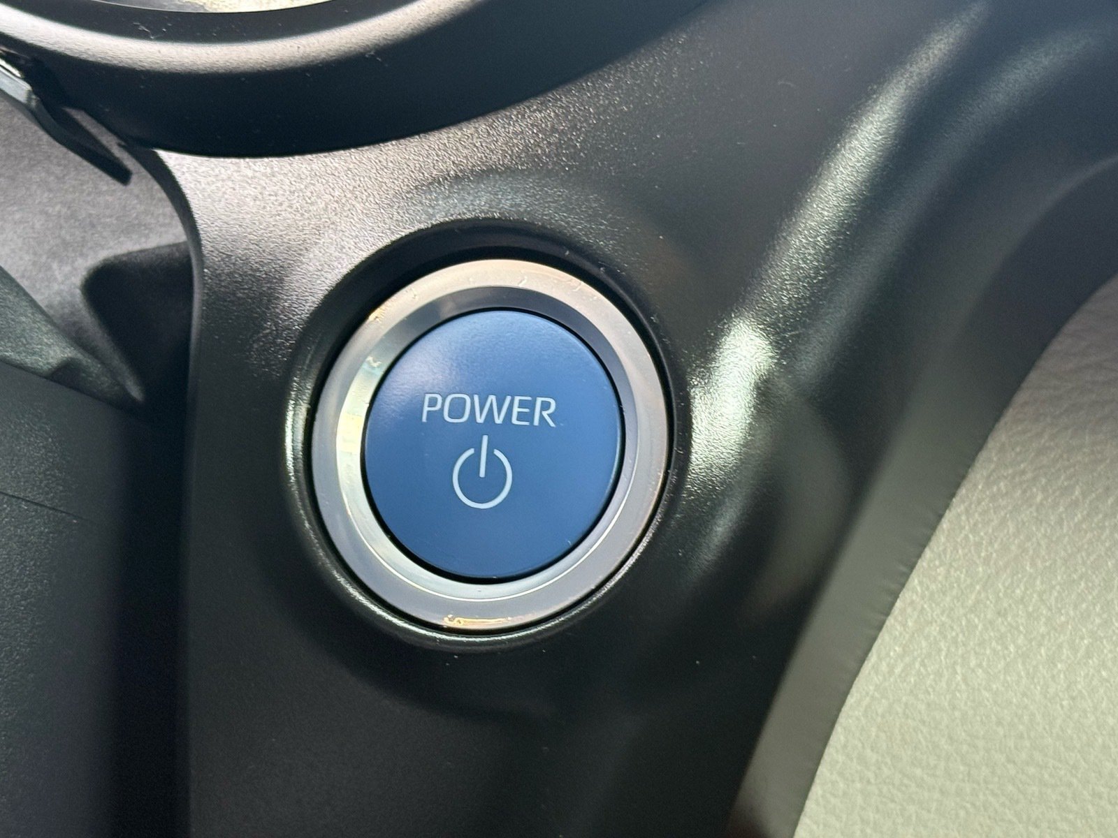 2024 Toyota Sienna XLE — photo 25 thumbnail