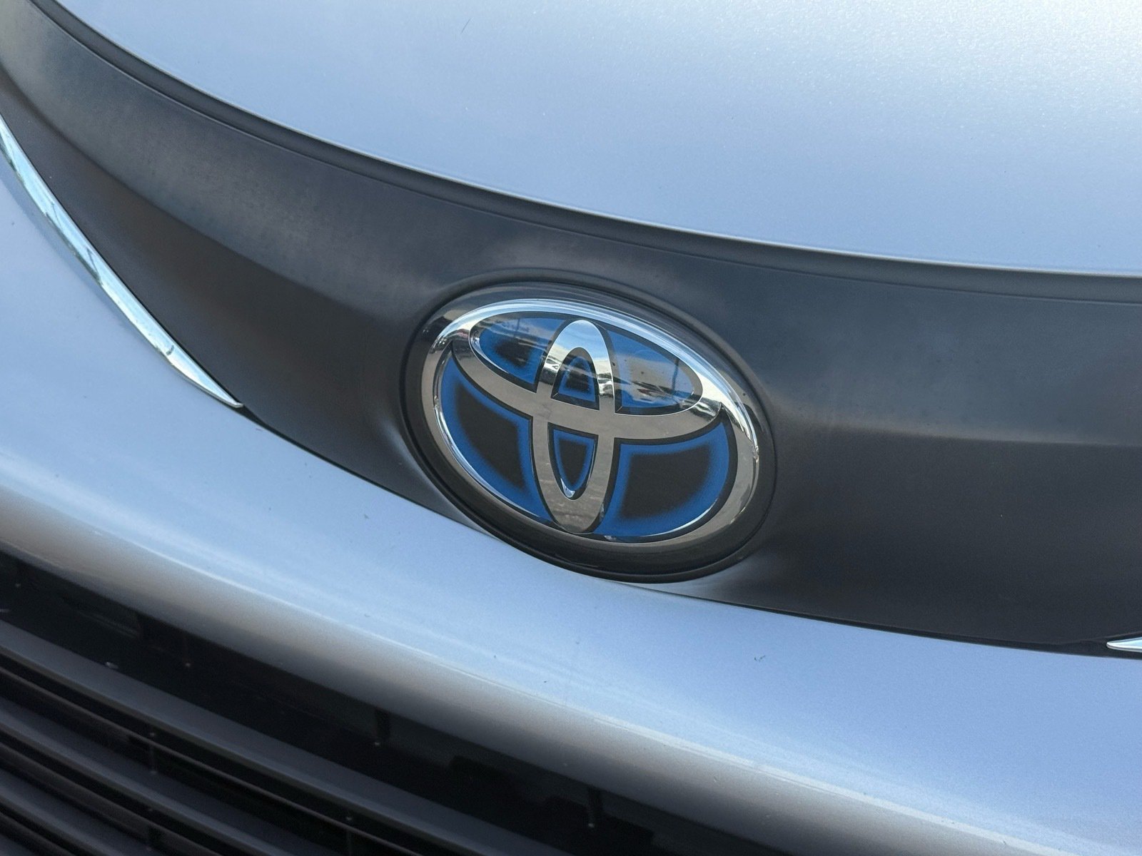 2024 Toyota Sienna XLE — photo 33 thumbnail
