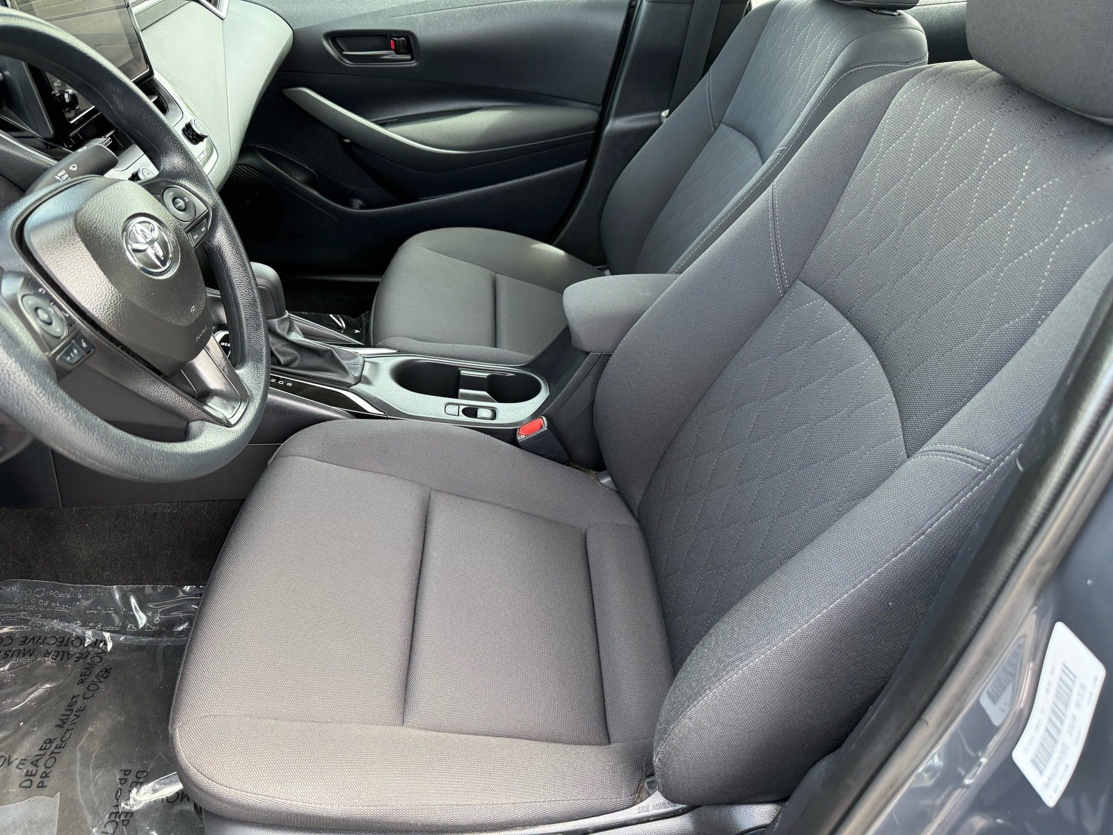 2025 Toyota Corolla LE — photo 12 thumbnail
