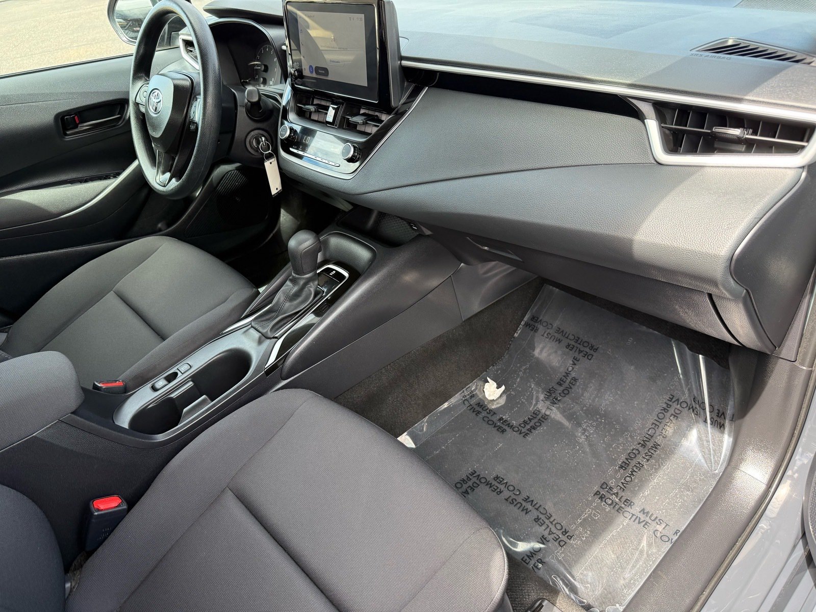 2025 Toyota Corolla LE — photo 28 thumbnail