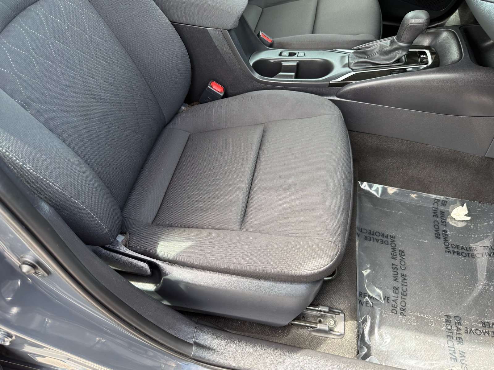 2025 Toyota Corolla LE — photo 30 thumbnail