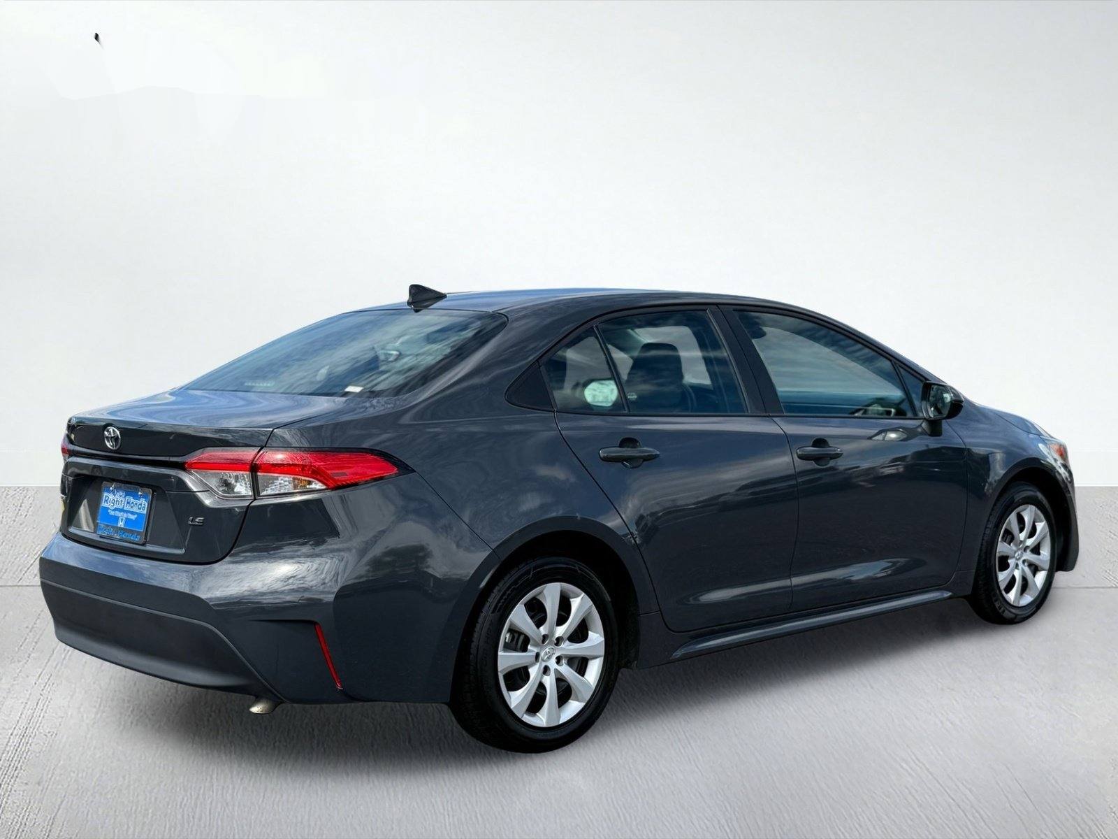 2025 Toyota Corolla LE — photo 7 thumbnail