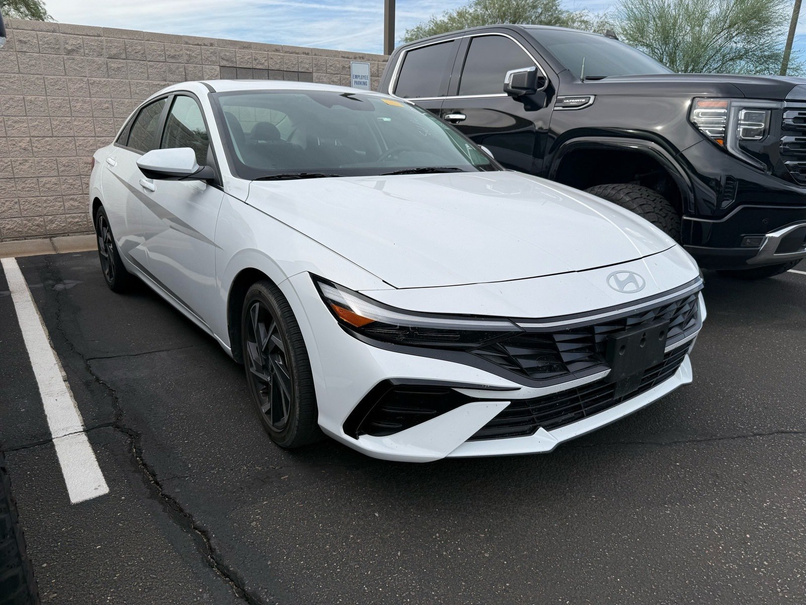 2025 Hyundai Elantra SEL Convenience — photo 4 thumbnail
