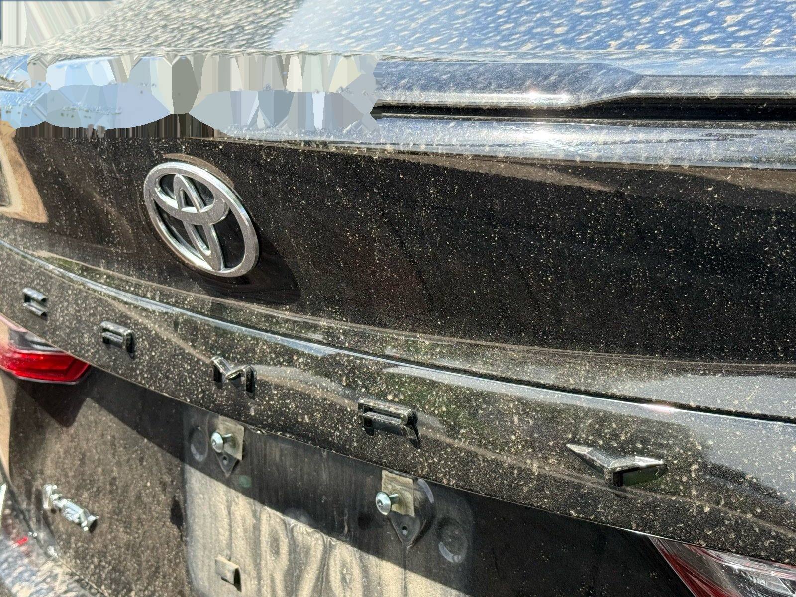 2025 Toyota Camry SE — photo 9 thumbnail