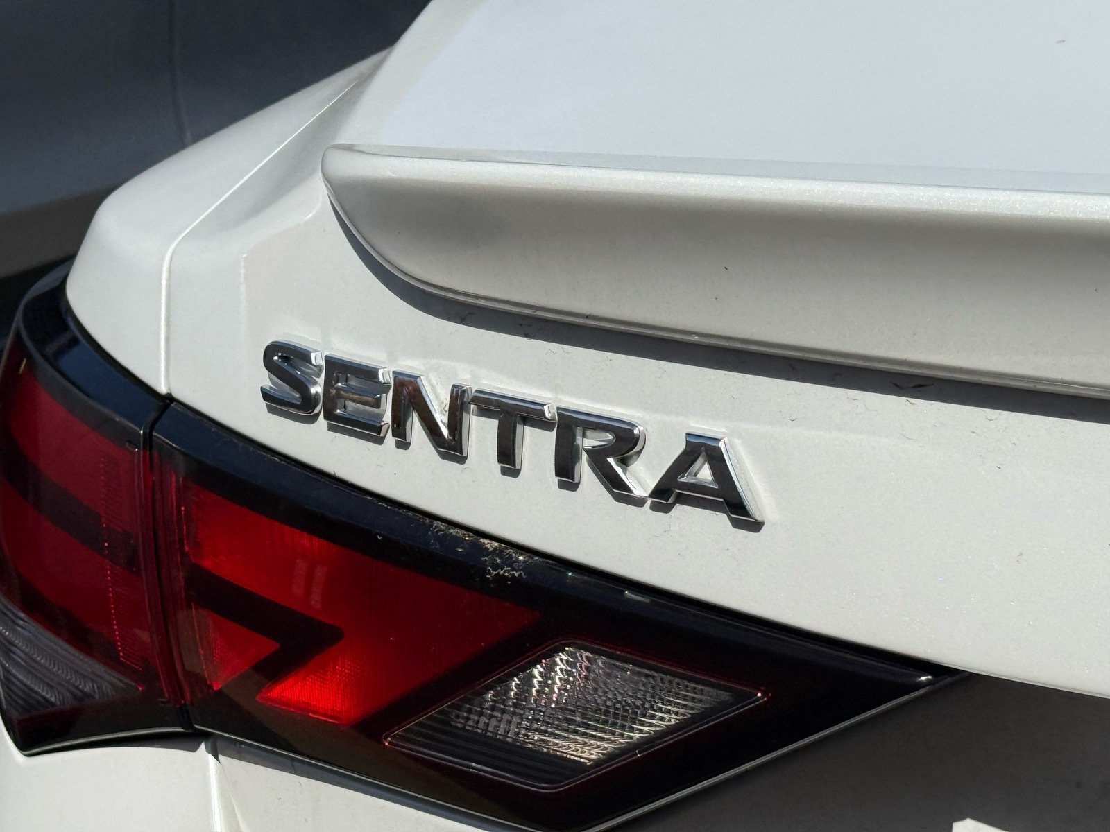 2025 Nissan Sentra SR — photo 12 thumbnail