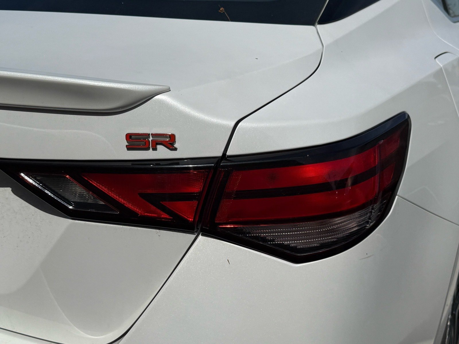 2025 Nissan Sentra SR — photo 9 thumbnail