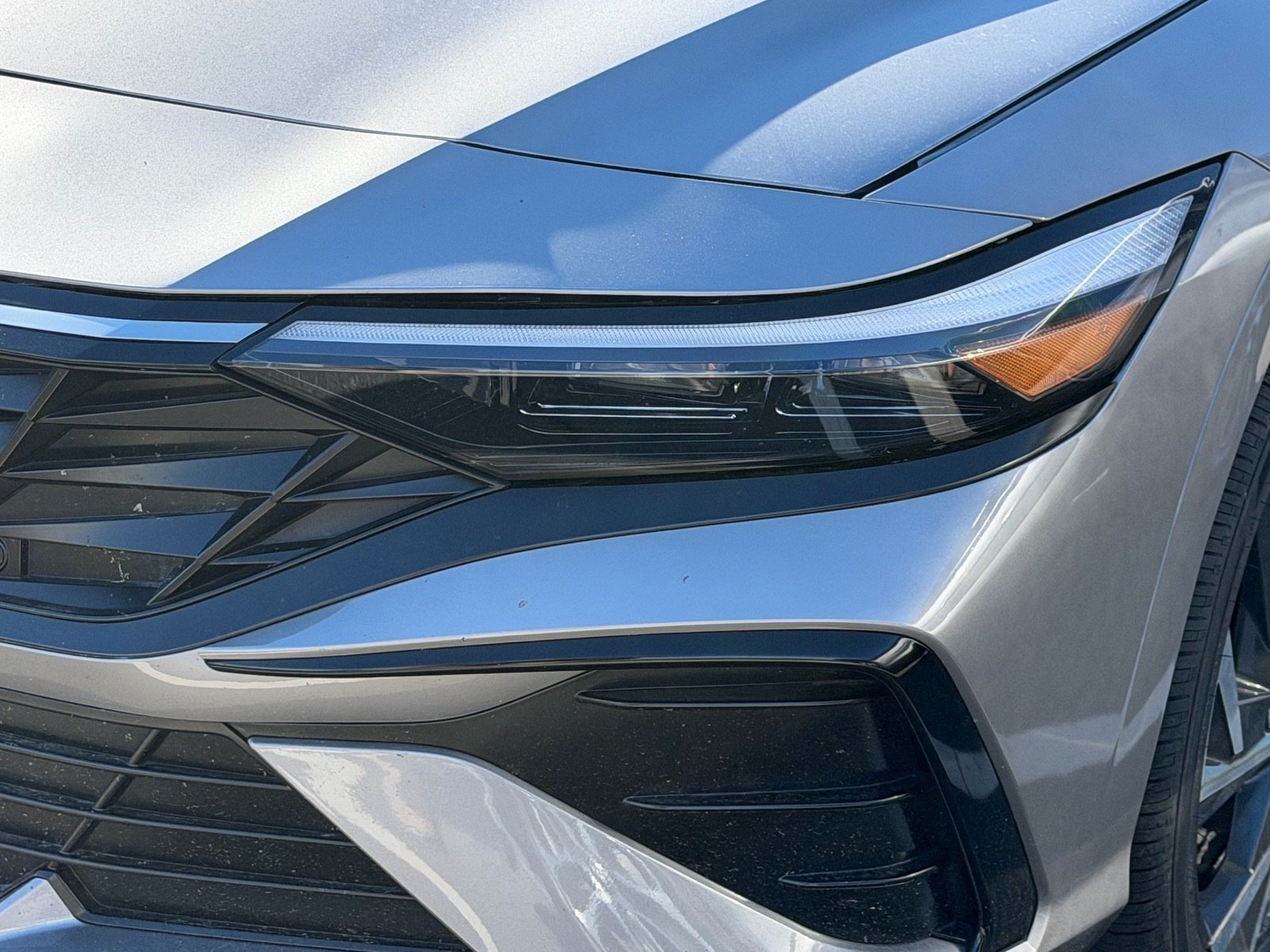 2025 Hyundai Elantra SEL Convenience — photo 9 thumbnail