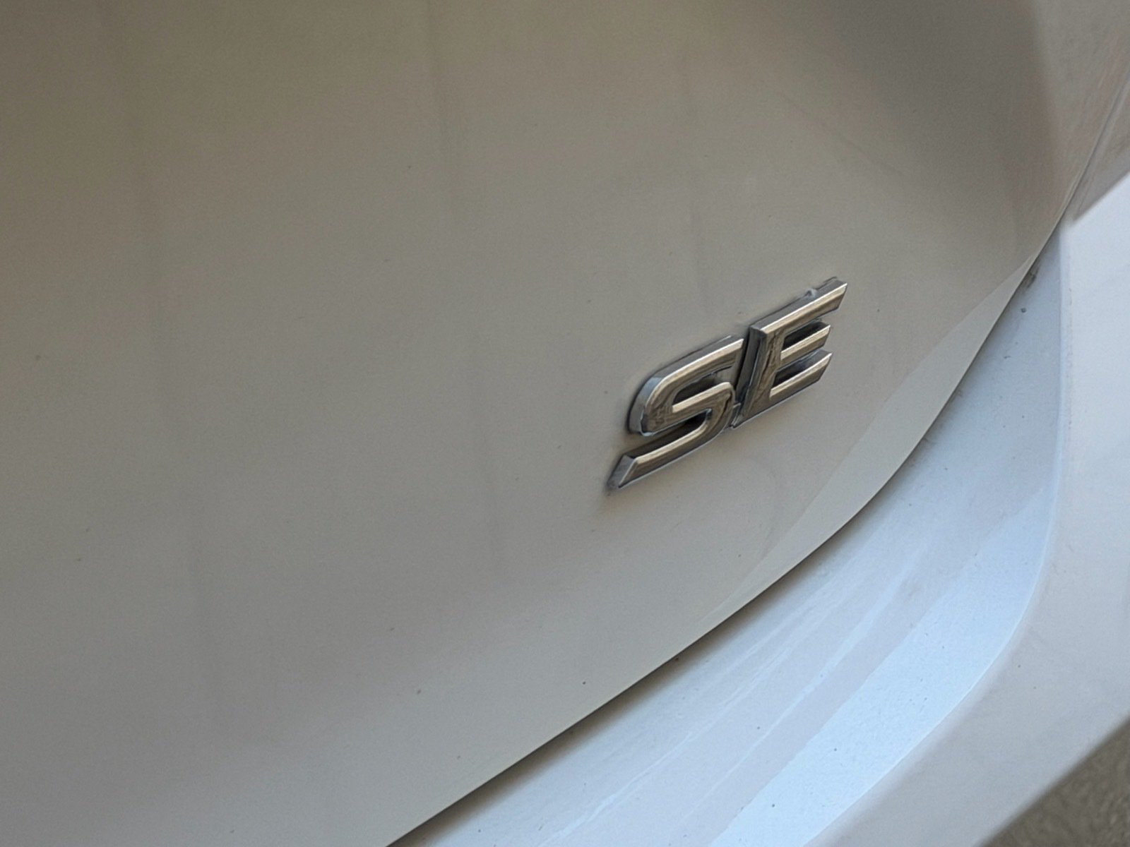 2025 Toyota Camry SE — photo 11 thumbnail