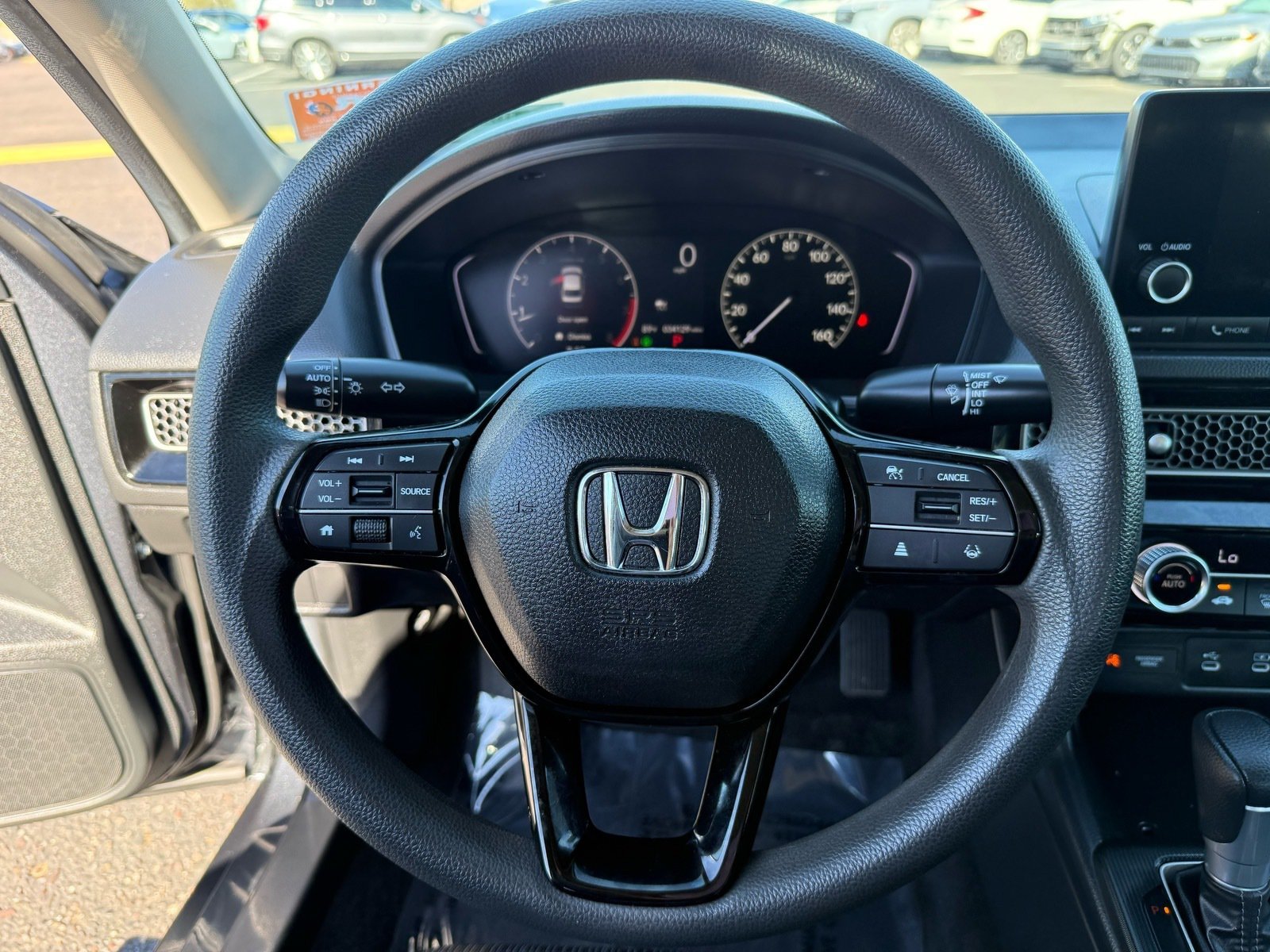 2025 Honda Civic LX — photo 15 thumbnail