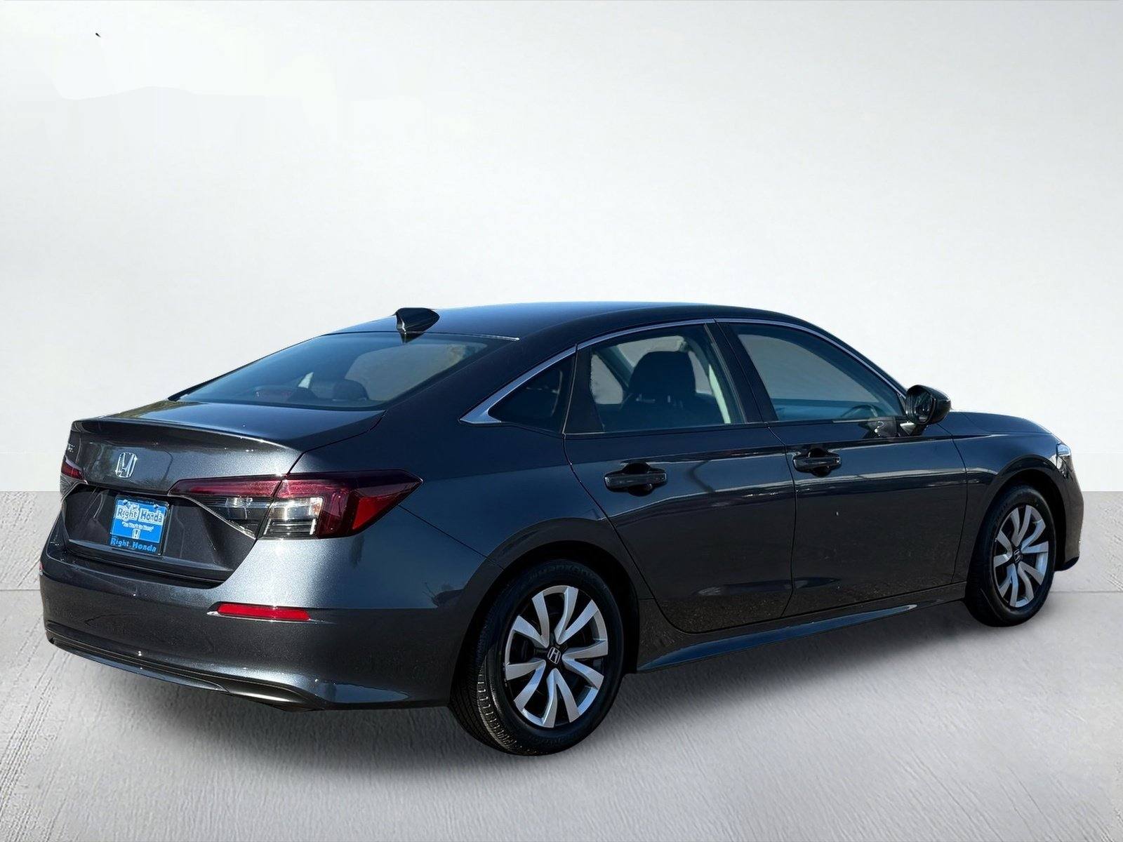 2025 Honda Civic LX — photo 7 thumbnail