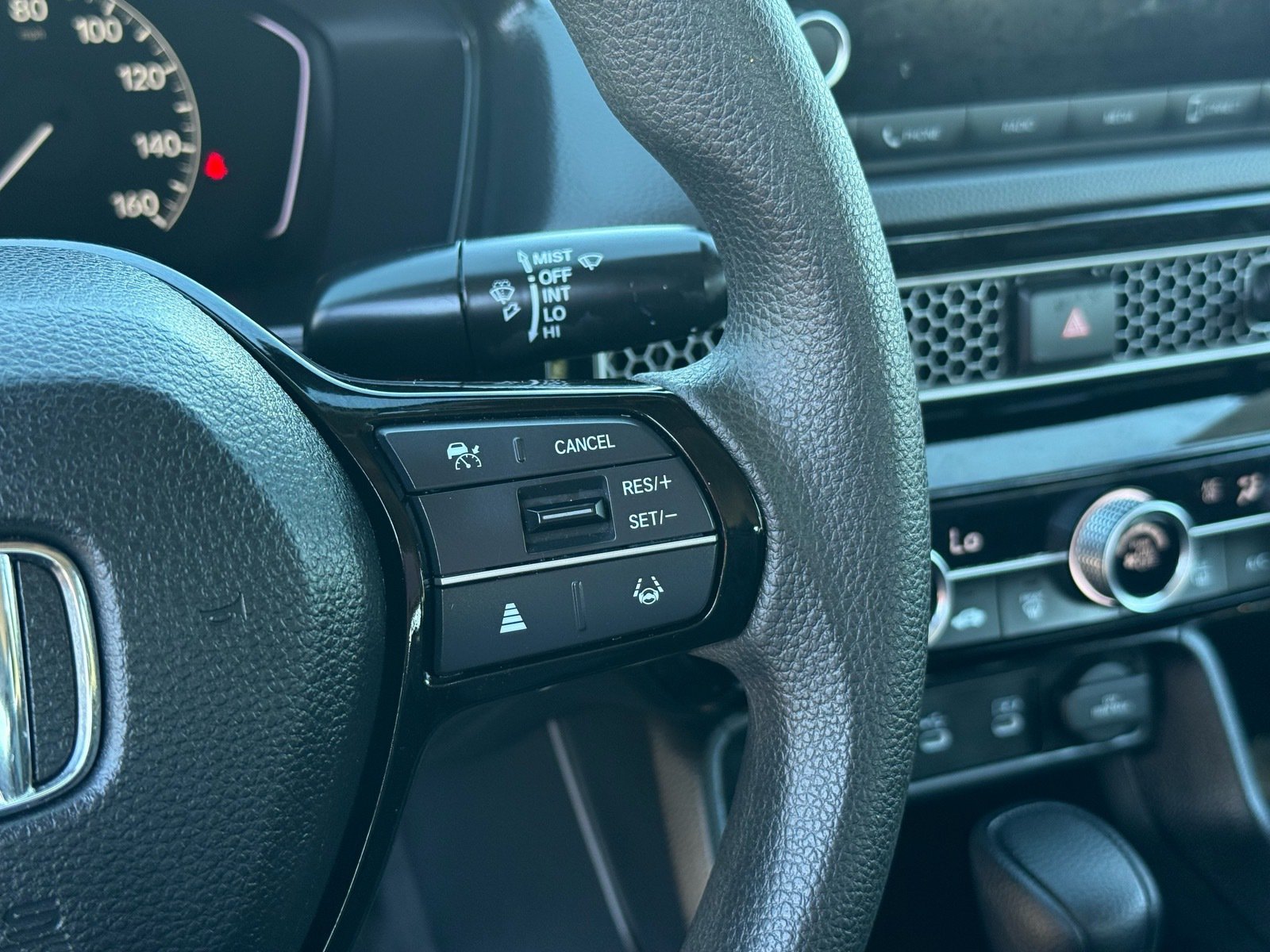 2025 Honda Civic LX — photo 17 thumbnail
