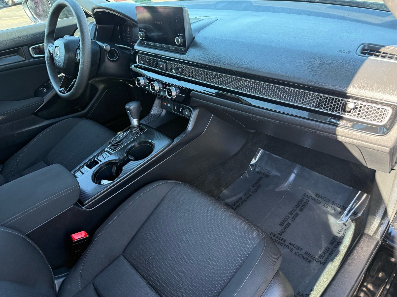 2025 Honda Civic LX — photo 29 thumbnail