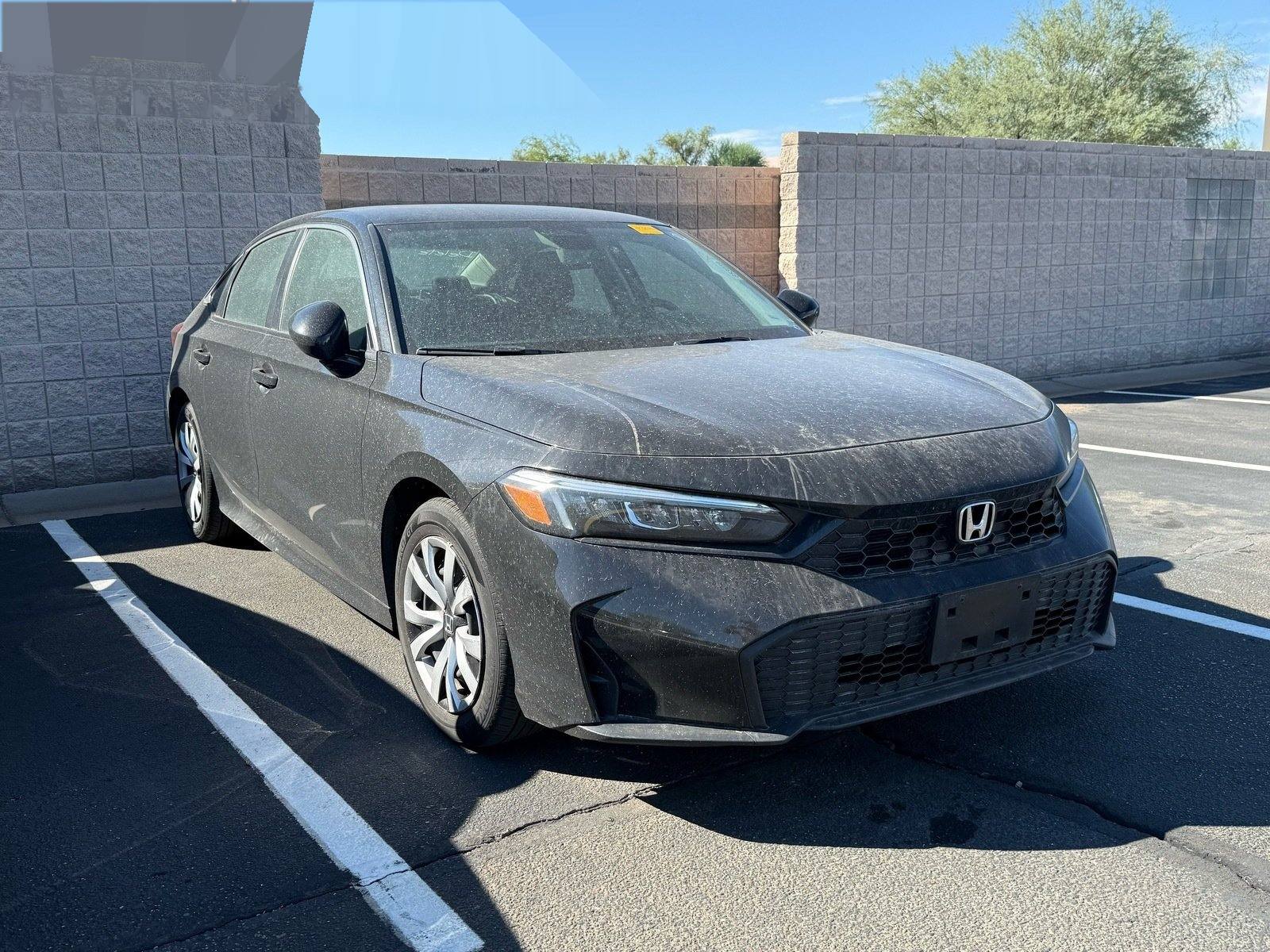 2025 Honda Civic LX — photo 4 thumbnail