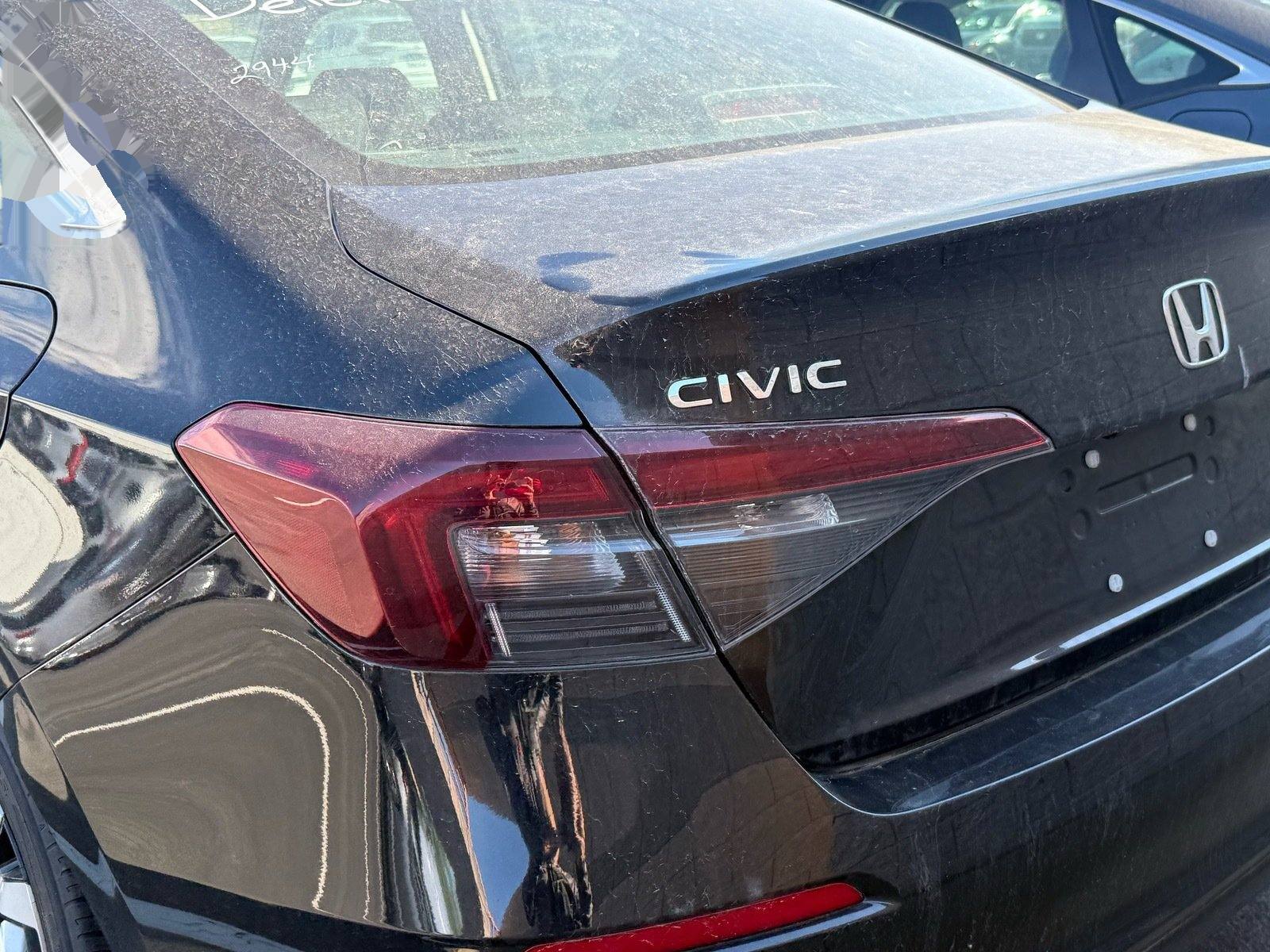 2025 Honda Civic LX — photo 7 thumbnail