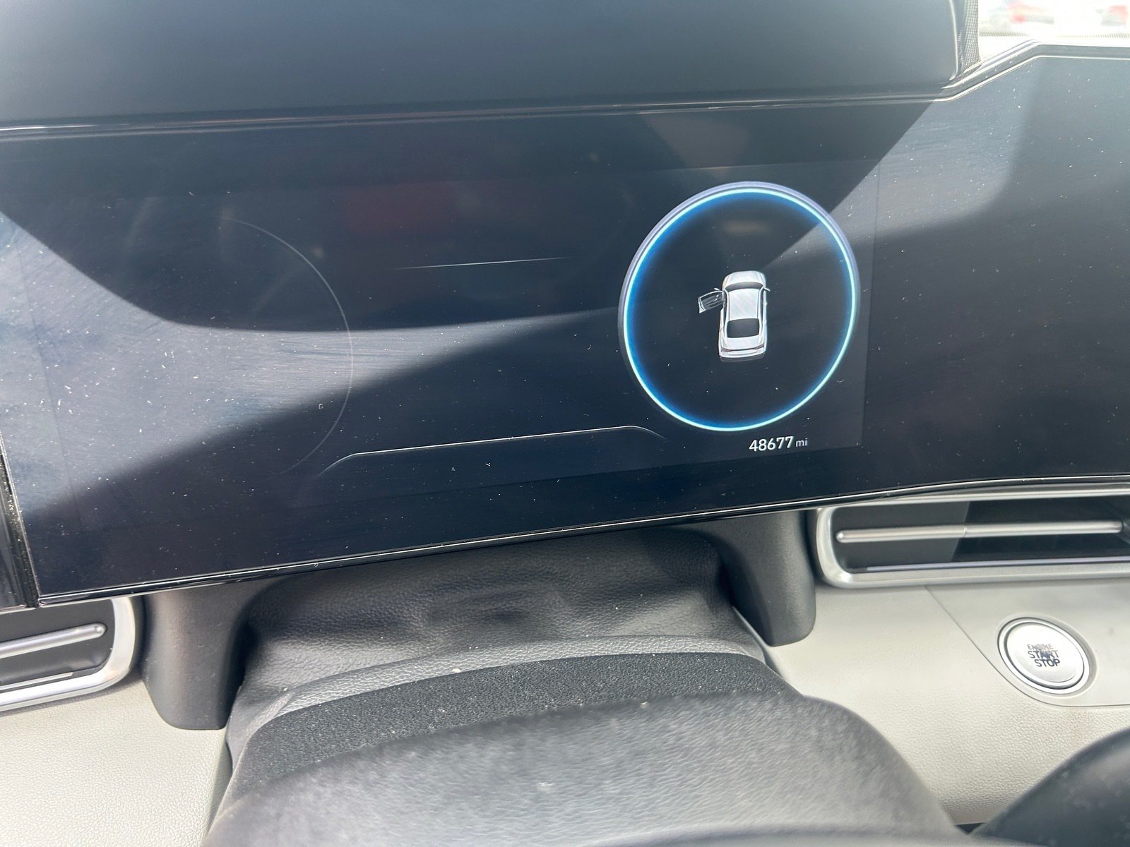 2024 Hyundai Elantra Limited — photo 10 thumbnail